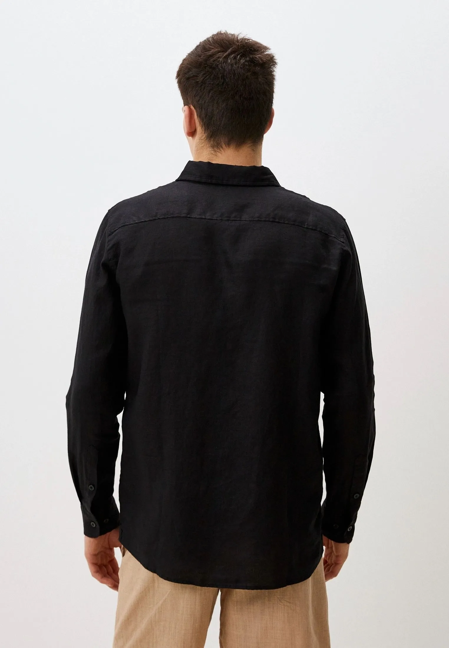 Льняная рубашка