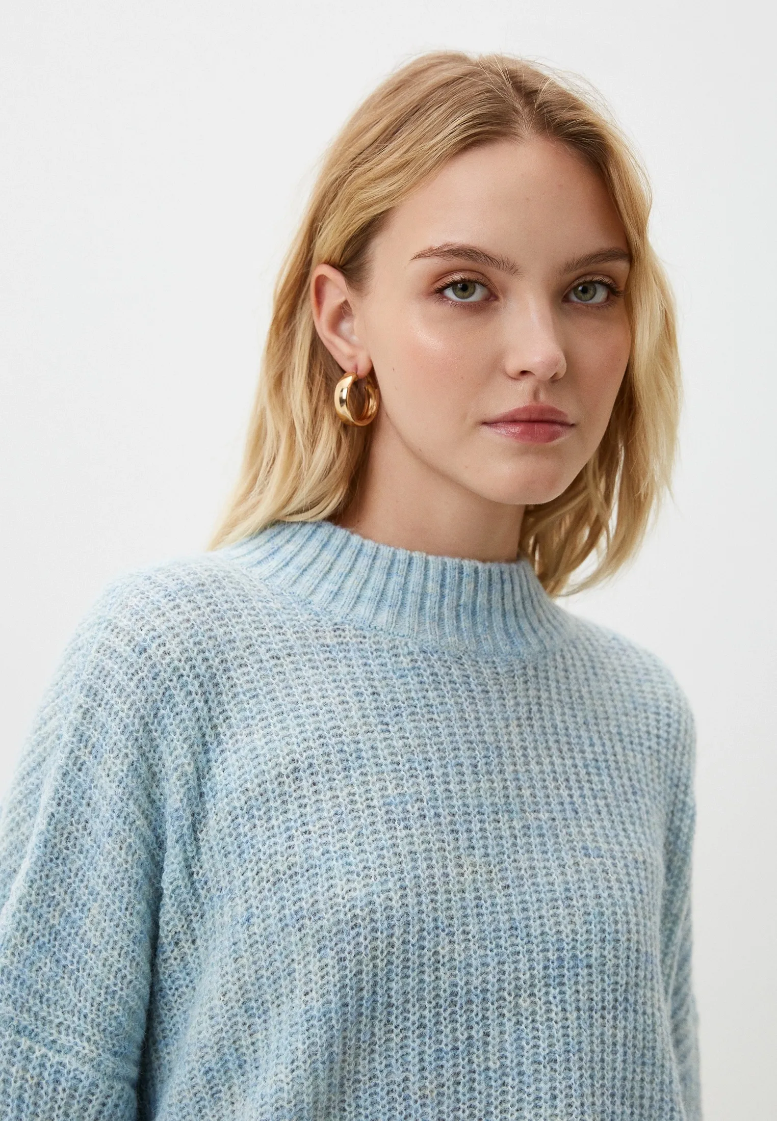 Джемпер baby mohair в голубом  цвете UT x LAMODA