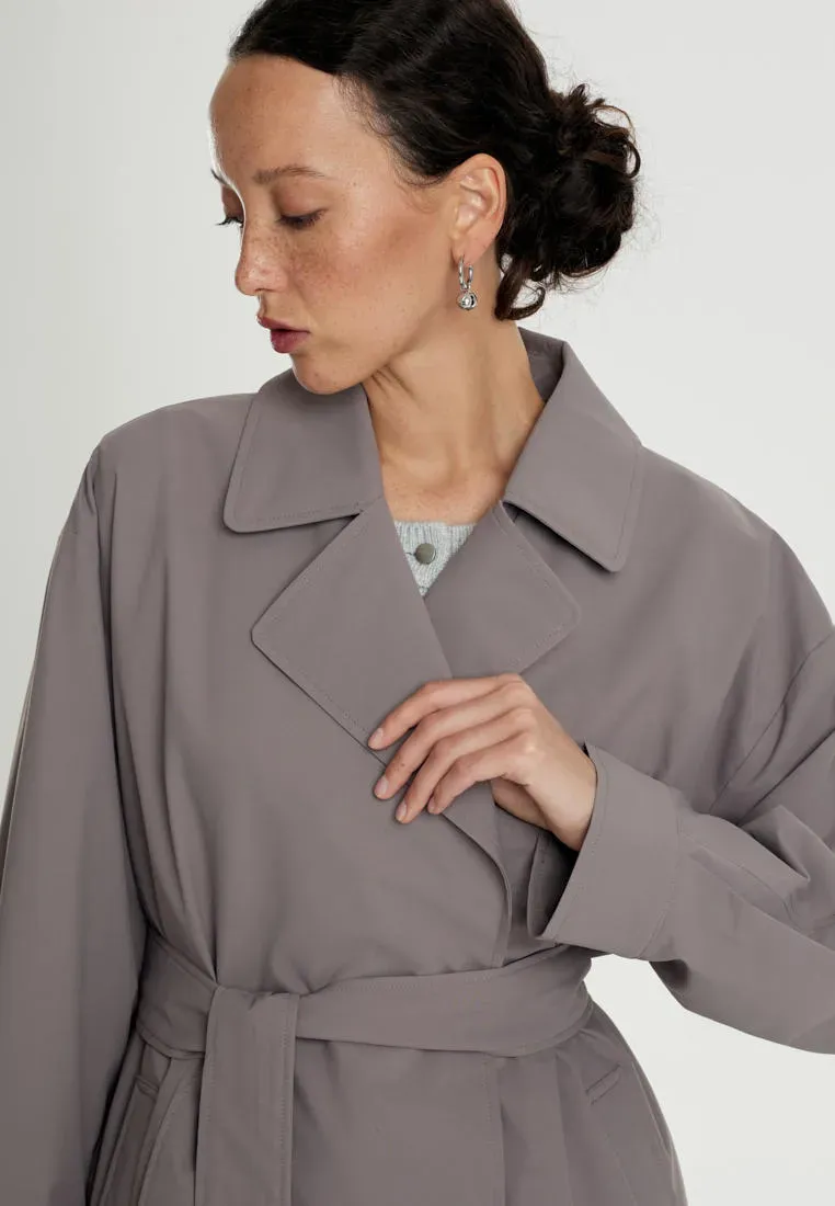 Классический тренч из переработанного океанического пластика