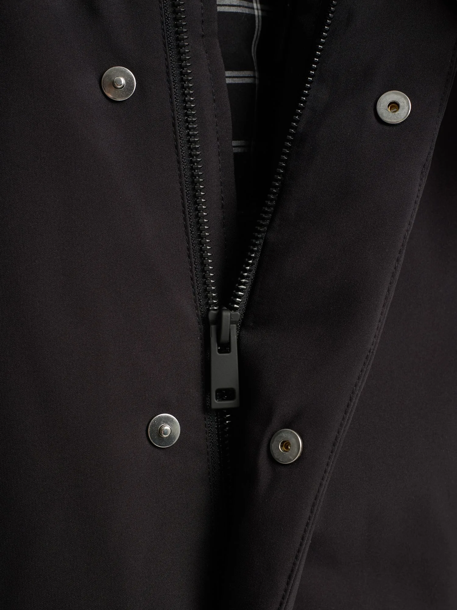 Утепленная куртка DuPont Sorona Aura на мембране