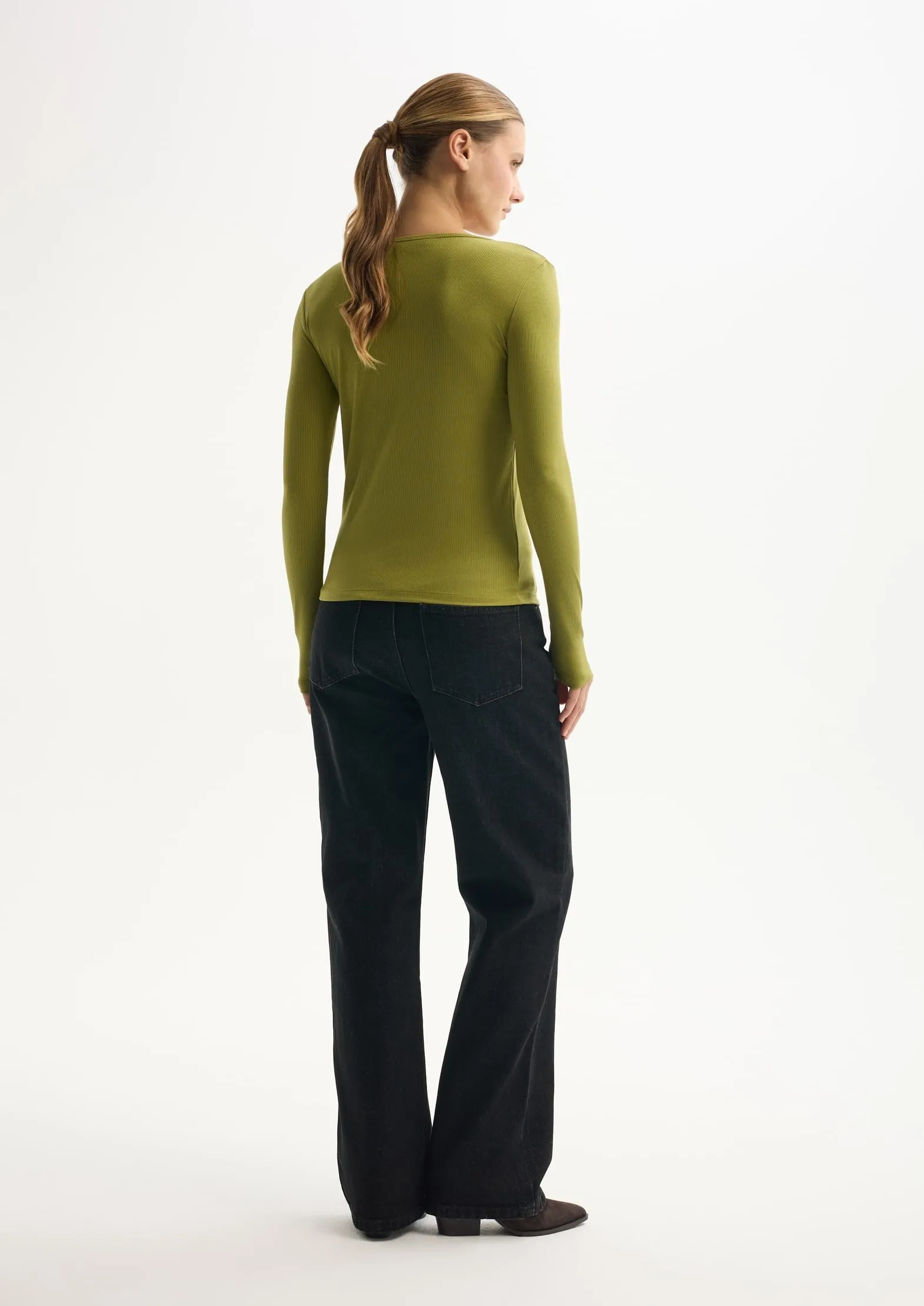 Лонгслив из смесовой ткани с лиоцеллом