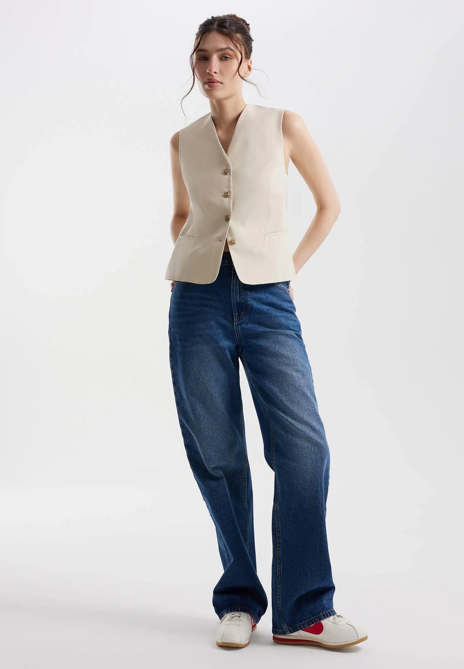 Джинсы с эффектом стоунвош