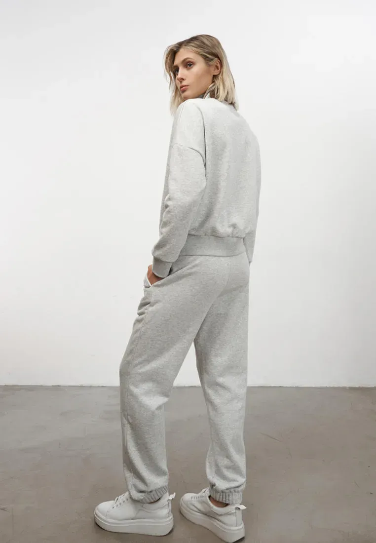 Cвитшот с воротником-стойкой