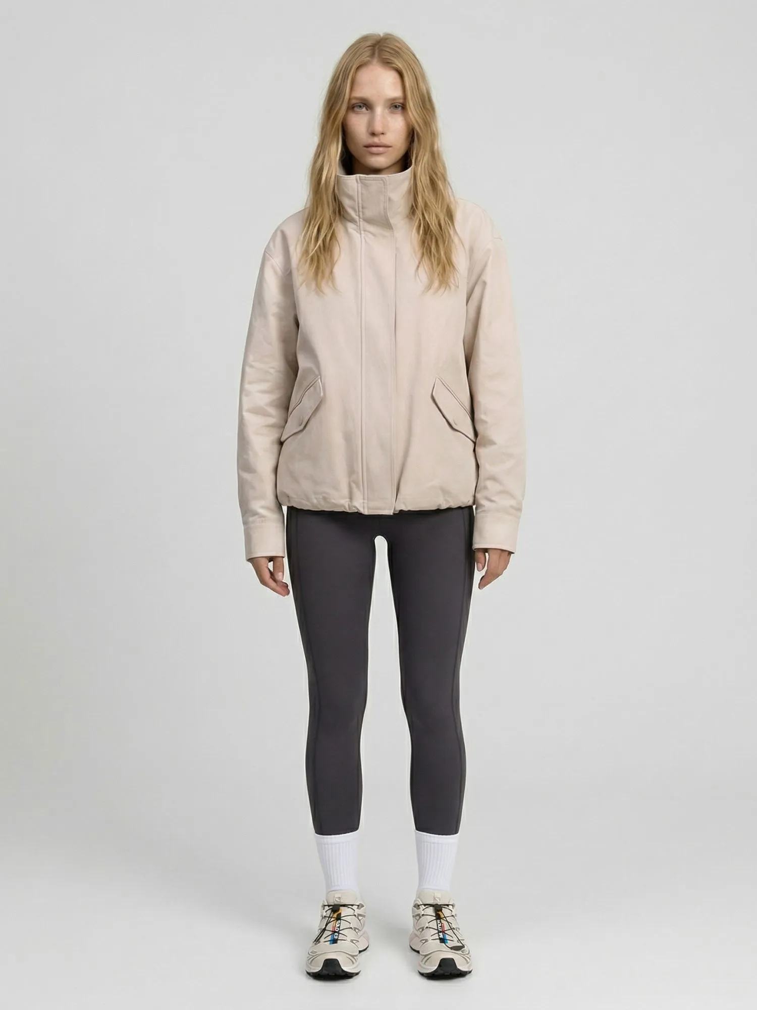 Лёгкая куртка из водонепроницаемого хлопка