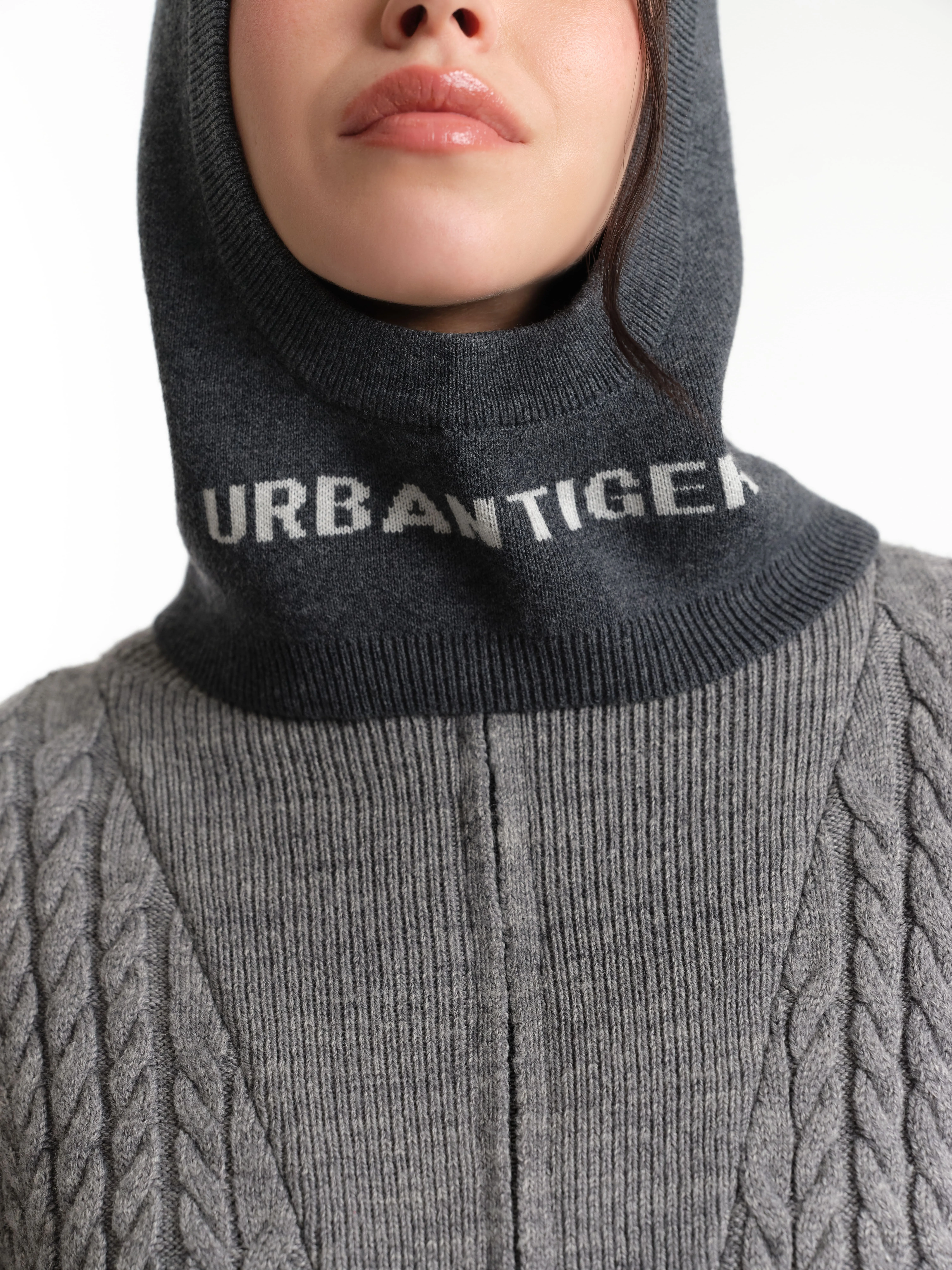 Капор с шерстью