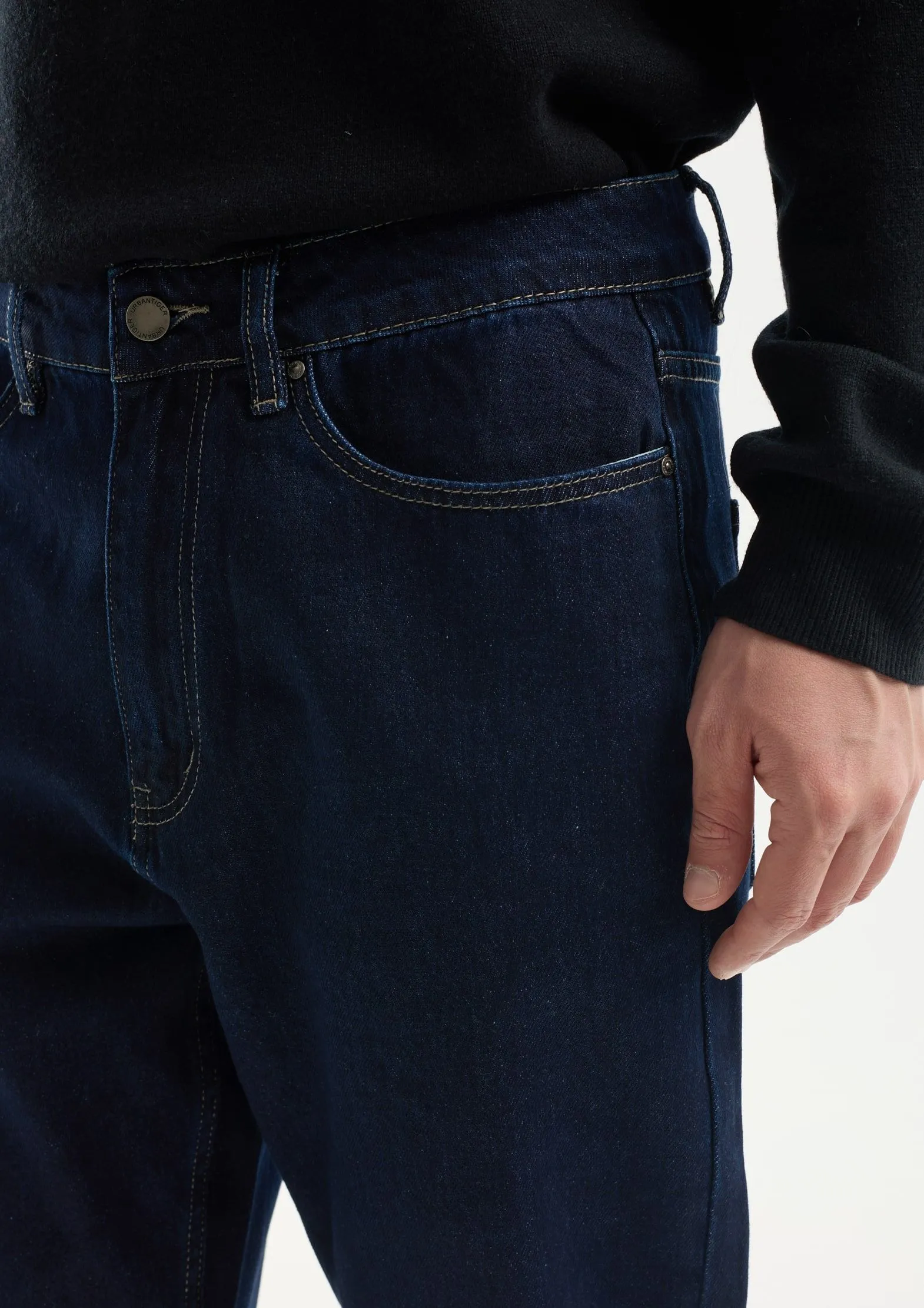 Джинсы tapered fit