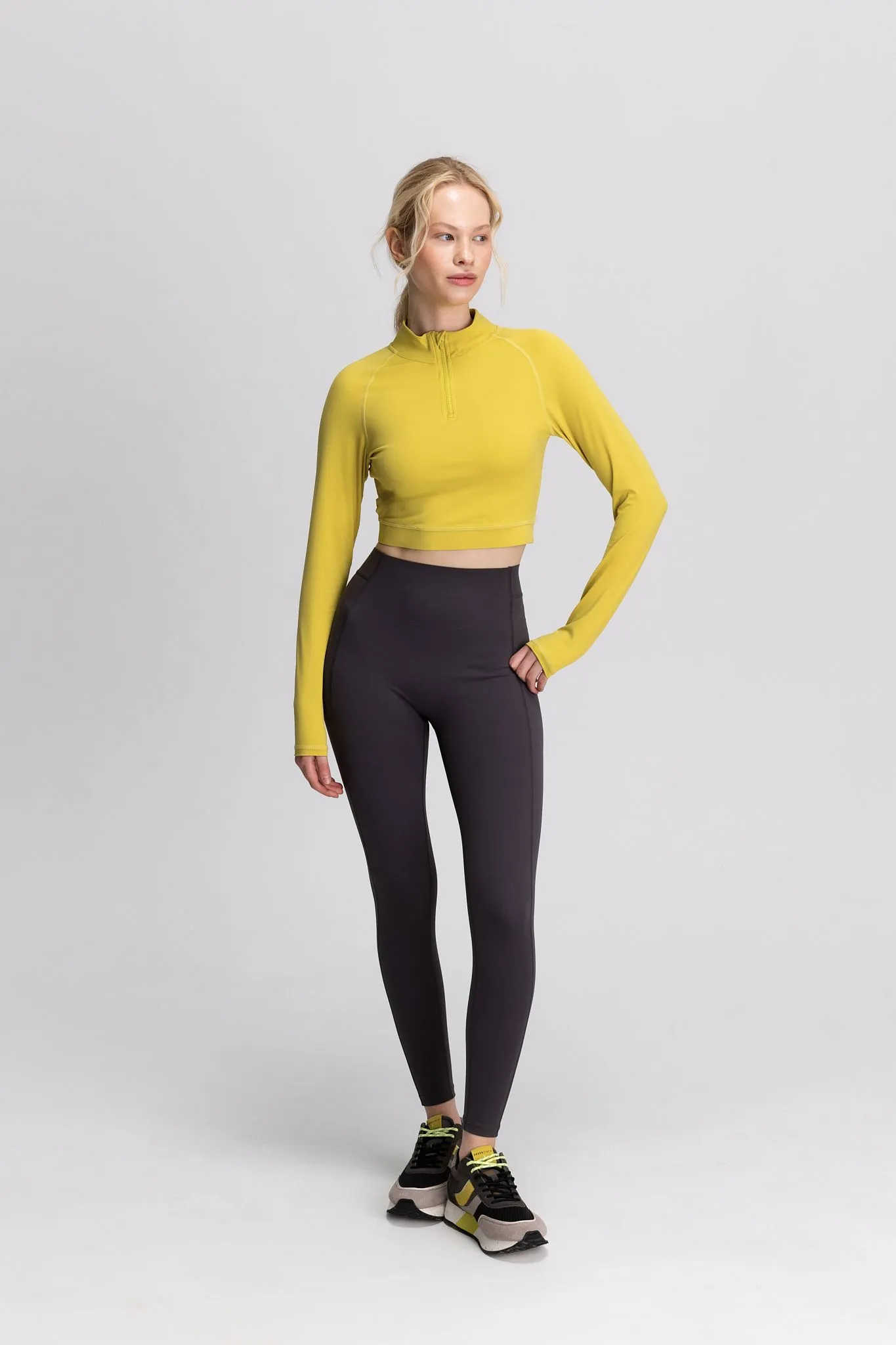 Укороченный лонгслив Fitness