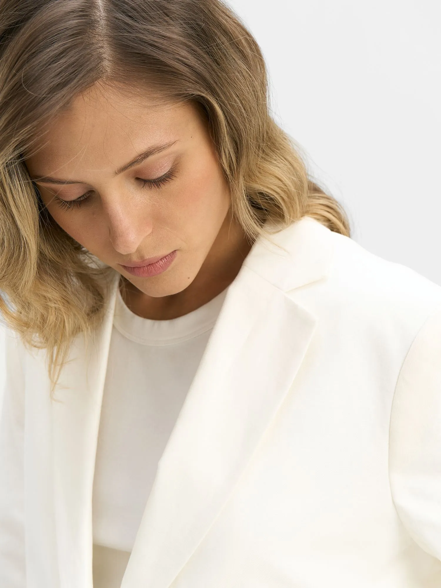 Однобортный льняной жакет