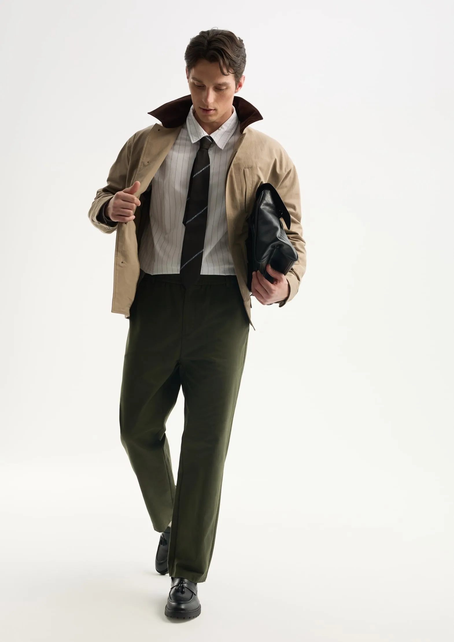 Куртка из 100% хлопка и отделкой из вельвета