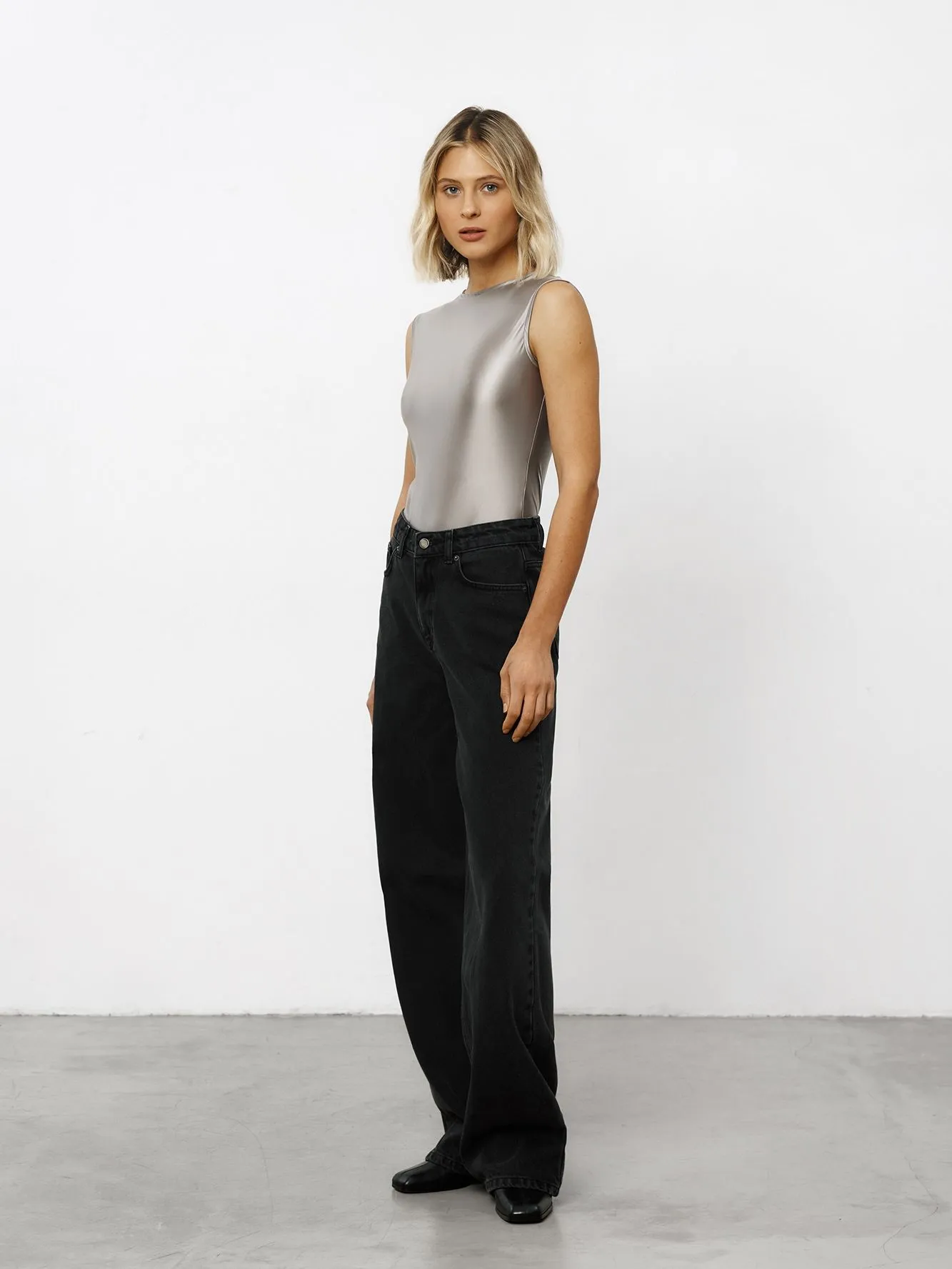 Боди с металлическим переливом