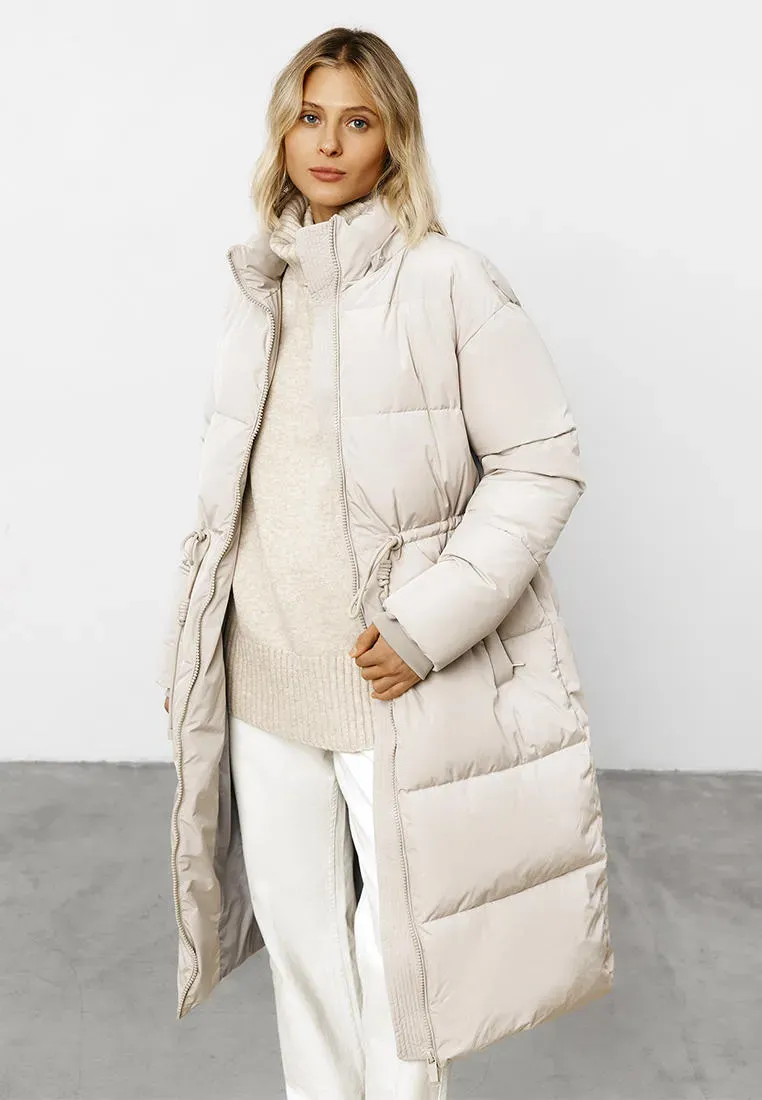 Удлиненная куртка свободного силуэта