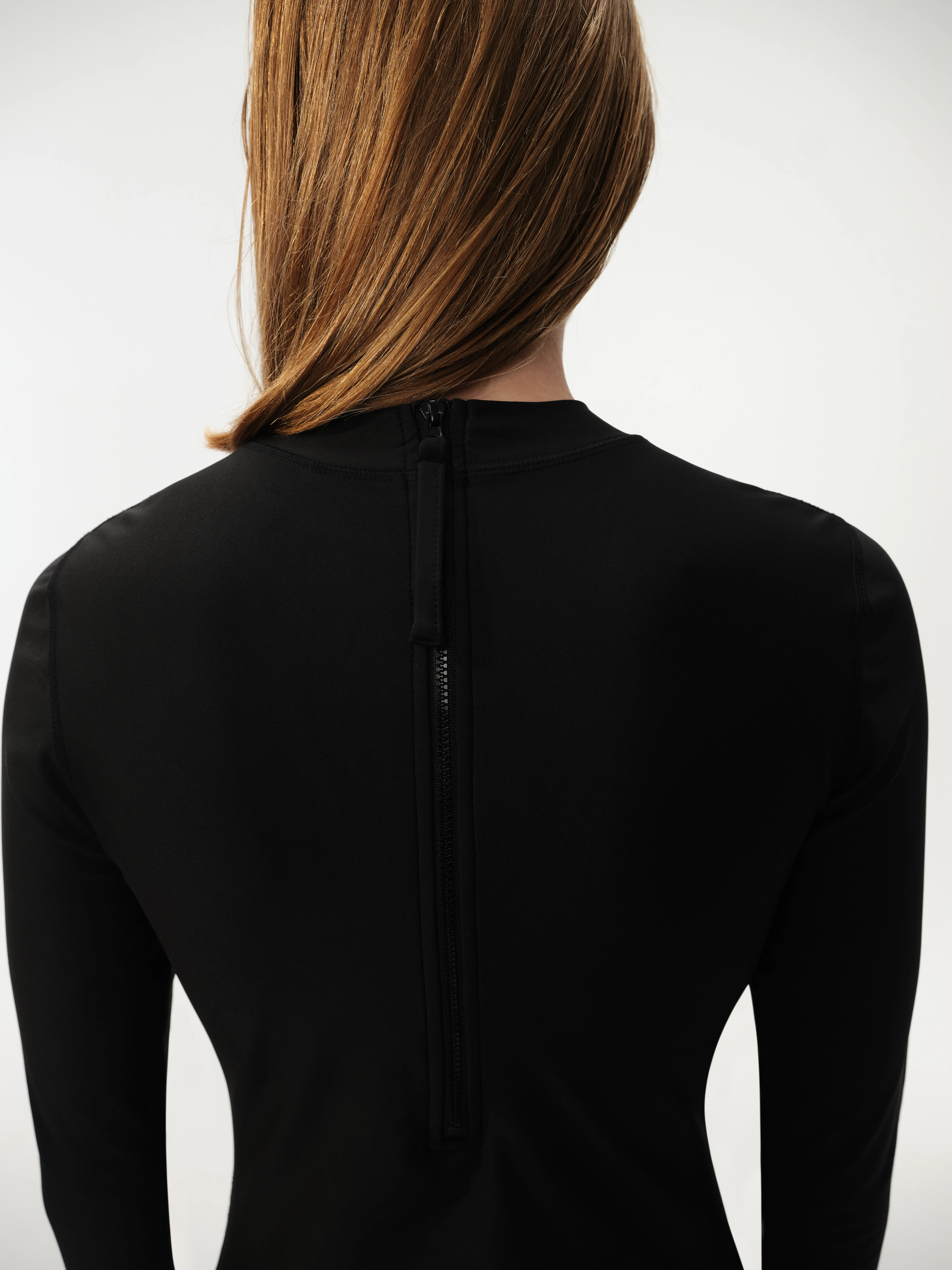 Слитный купальник Surf из переработанного полиэстера