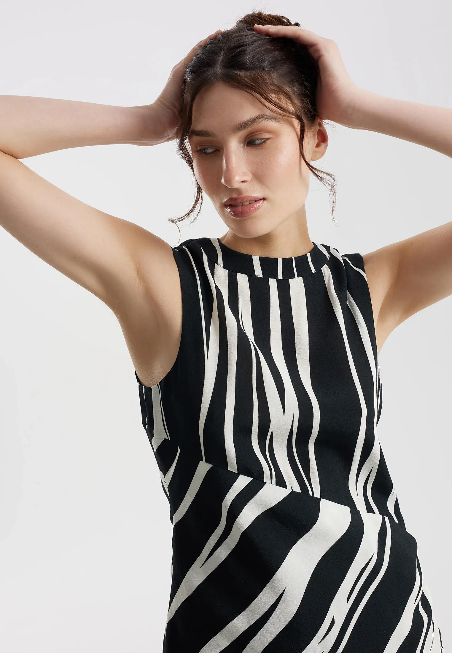 Топ из вискозы с принтом