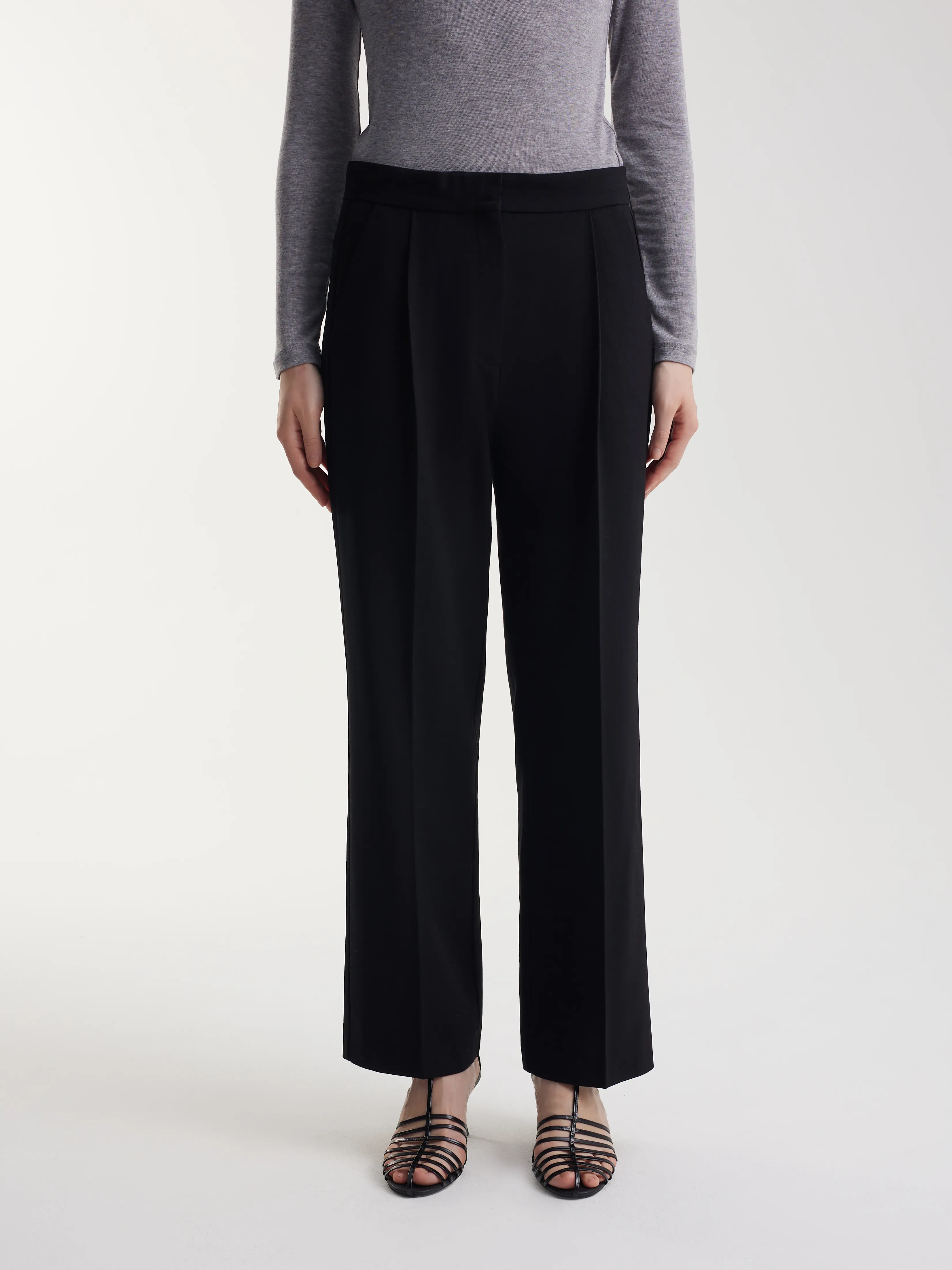 Брюки из костюмной поливискозы