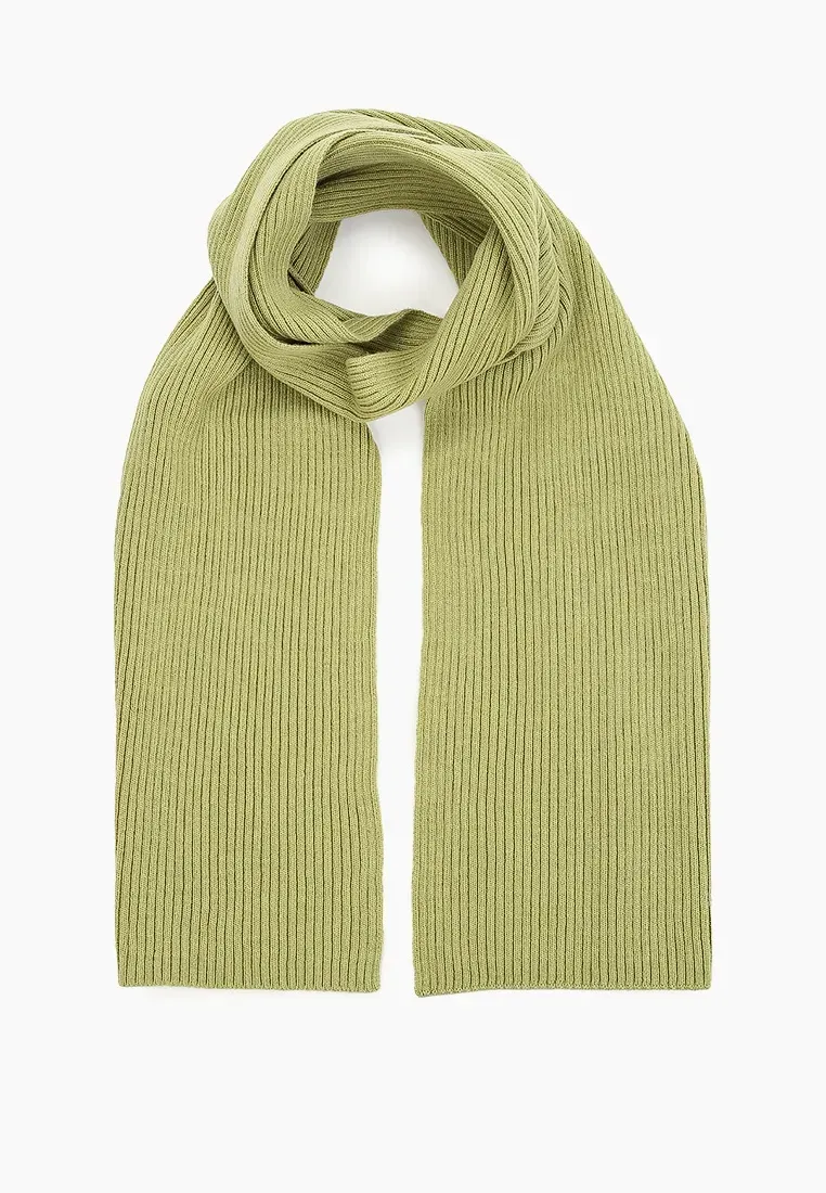 Вязаный шерстяной шарф