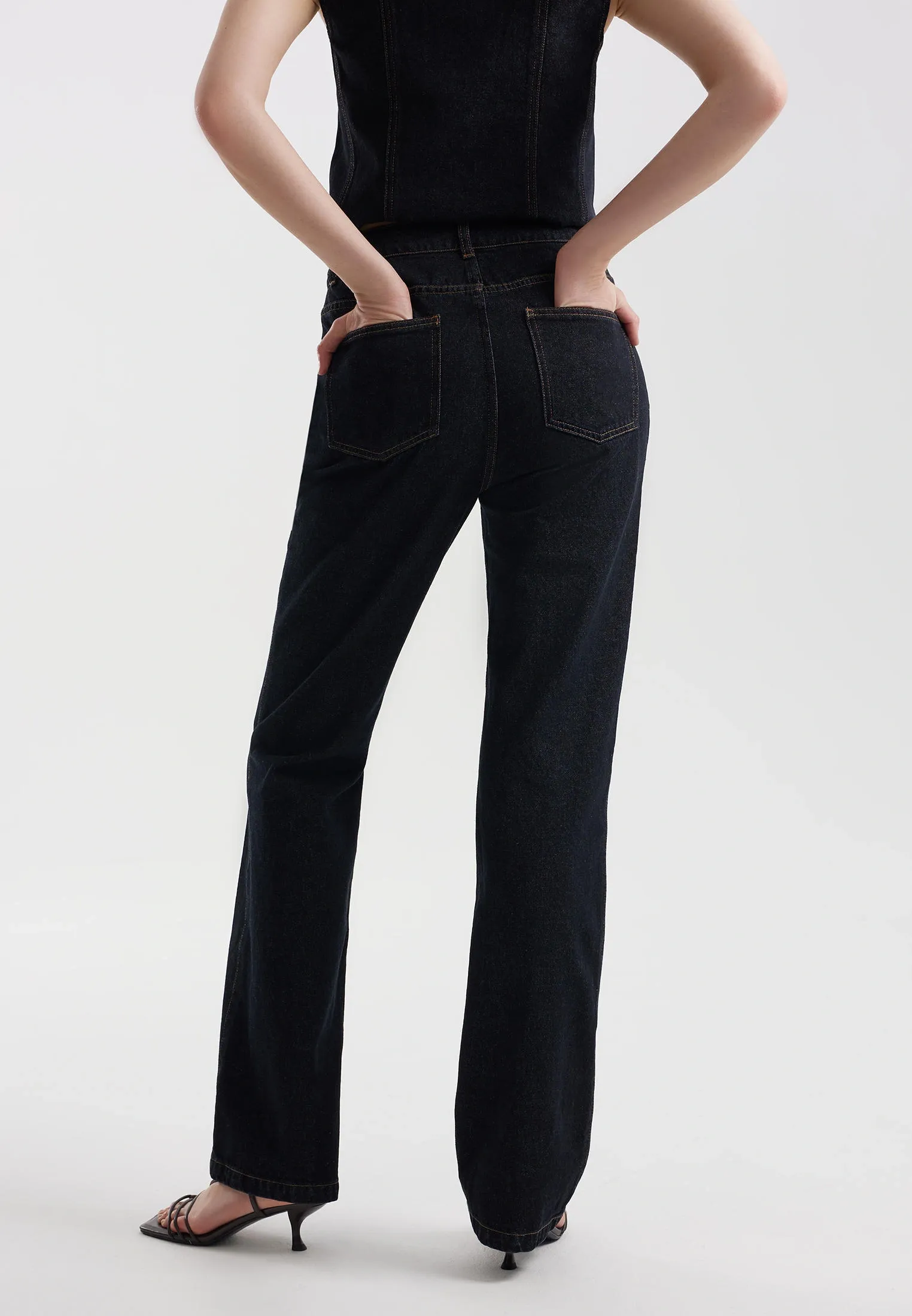 Джинсы-клеш dark denim