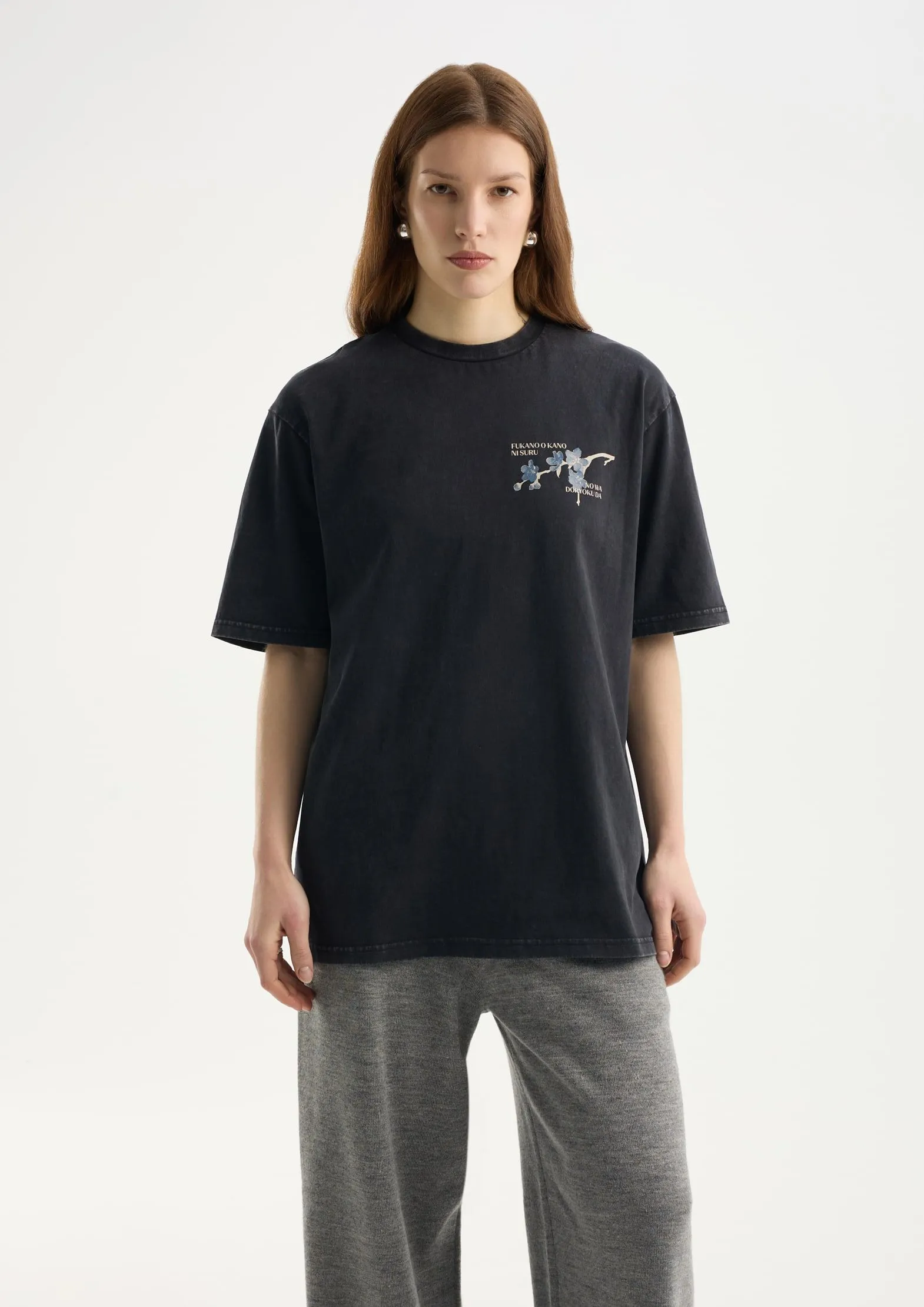 Футболка из 100% хлопка с эффектом стирки