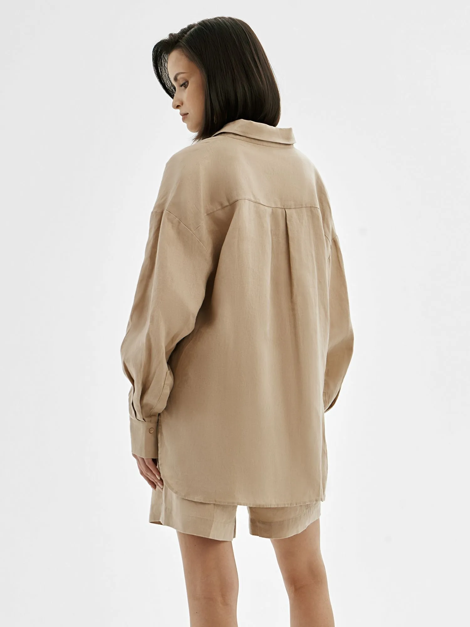 Льняная рубашка