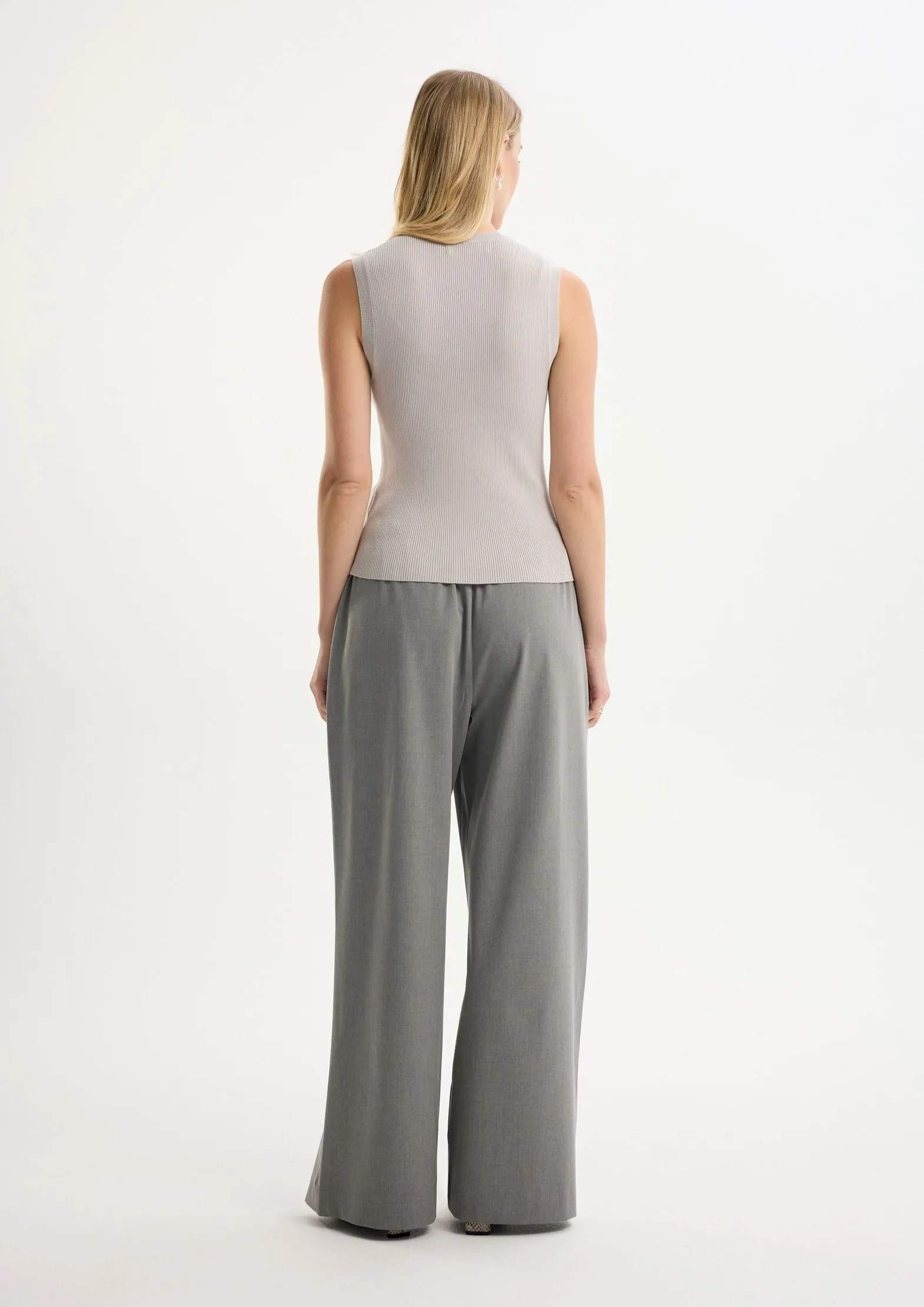 Топ из хлопка и модала