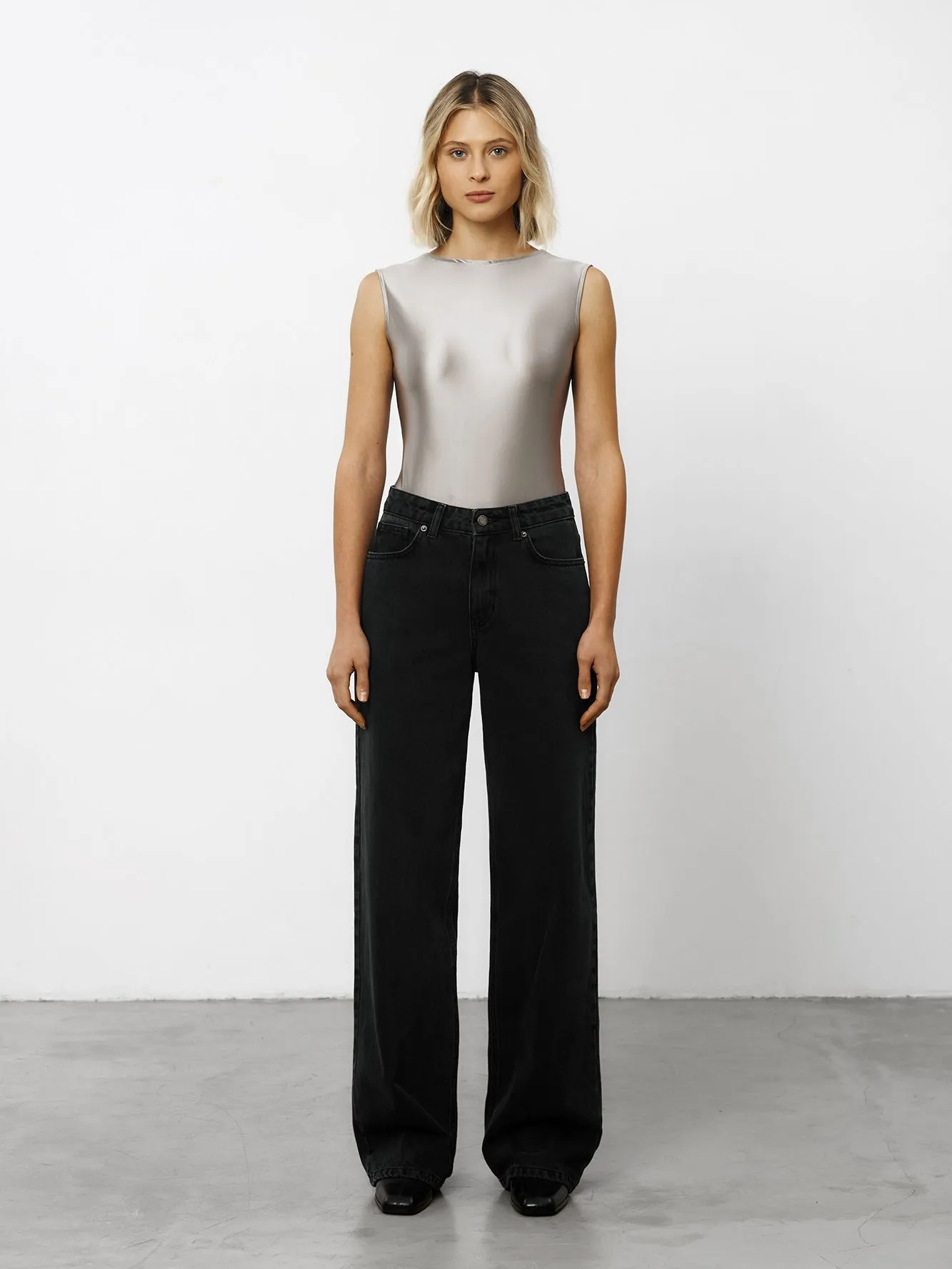 Боди с металлическим переливом