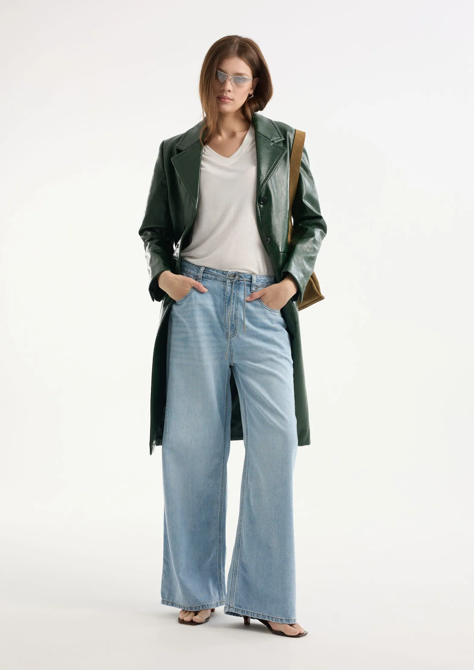 Джинсы wide leg с хлопком и лиоцеллом