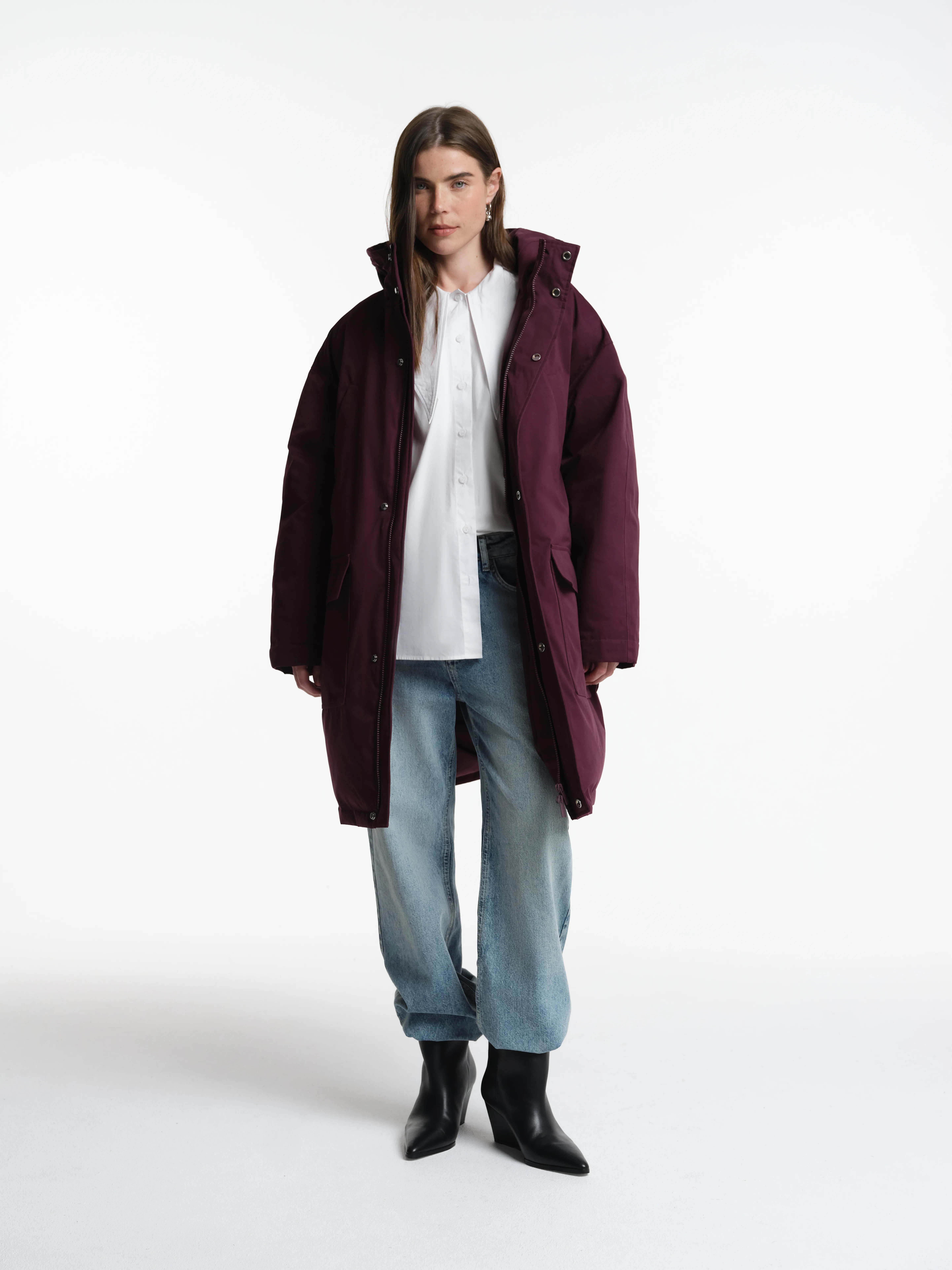 Утепленная парка oversize с капюшоном