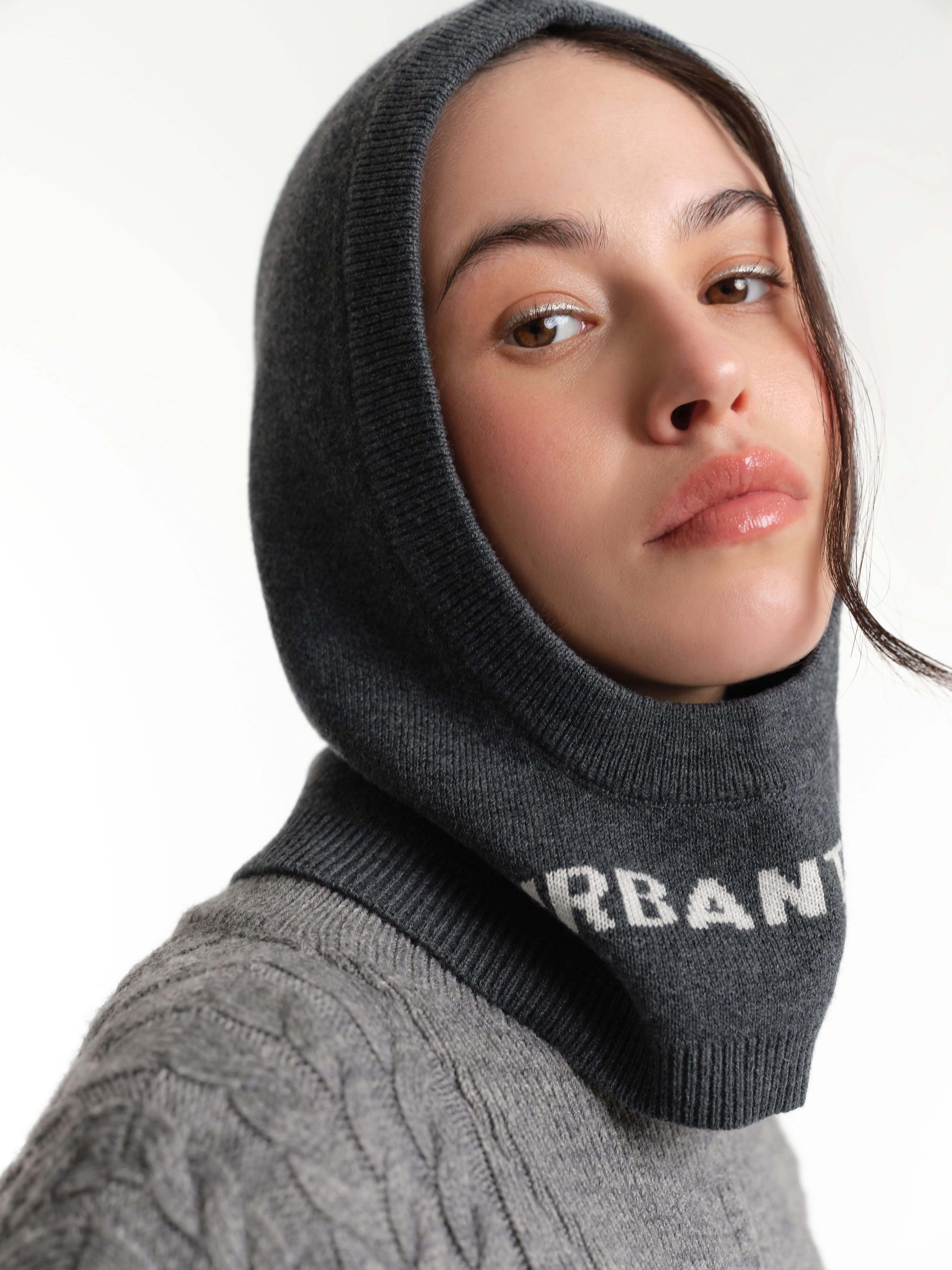 Капор с шерстью