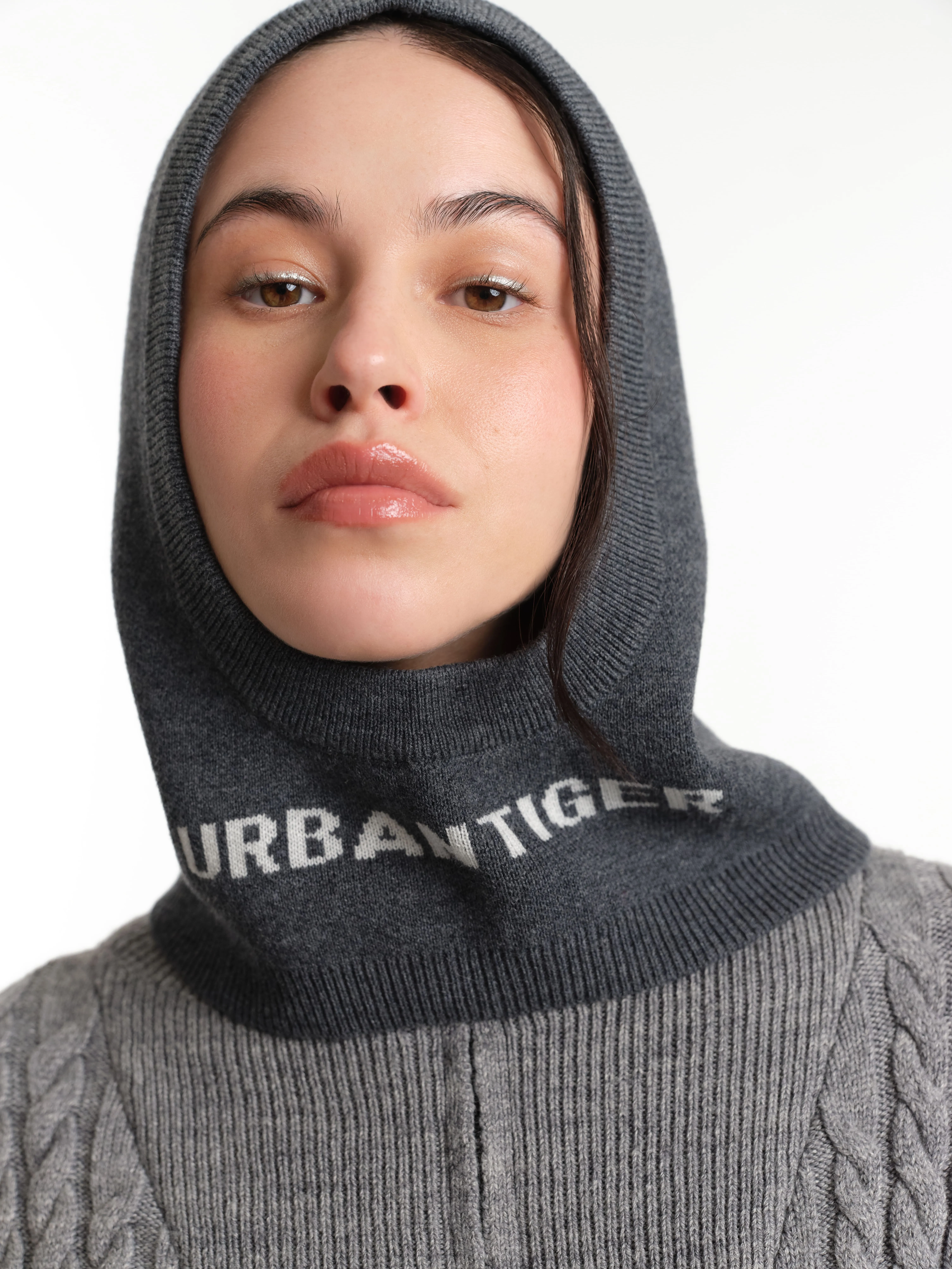 Капор с шерстью