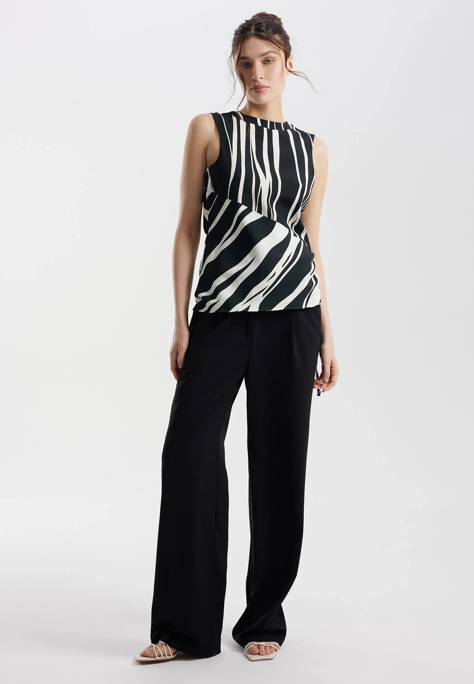 Топ из вискозы с принтом