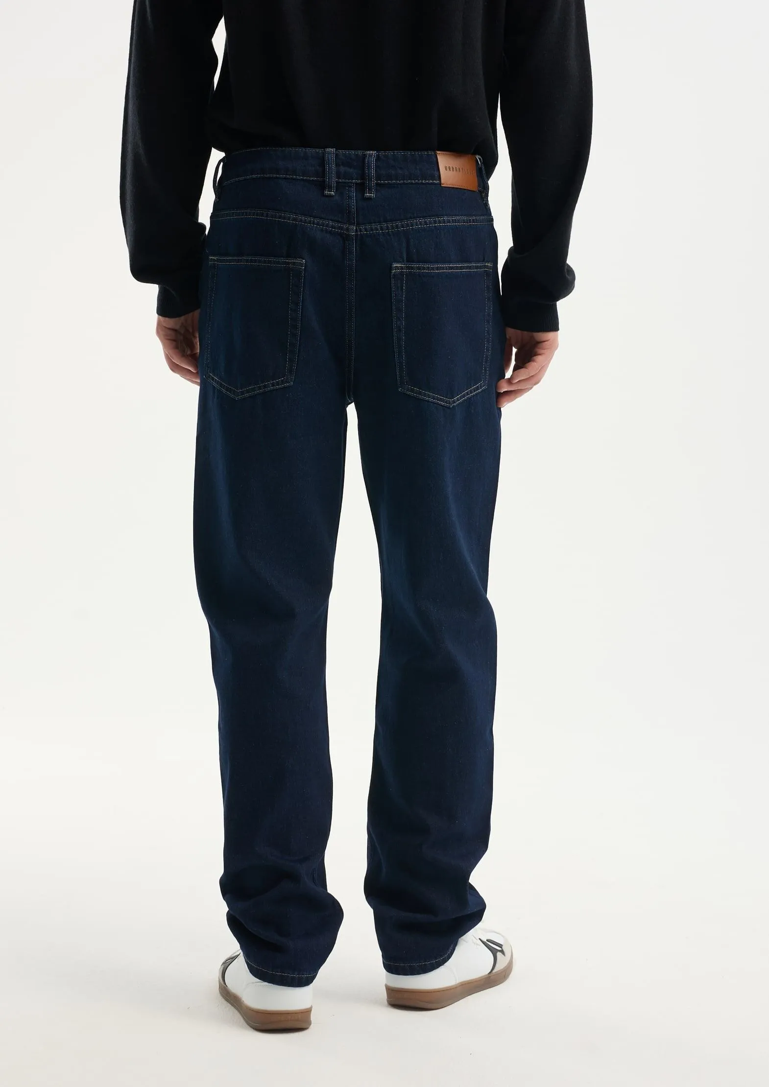 Джинсы tapered fit