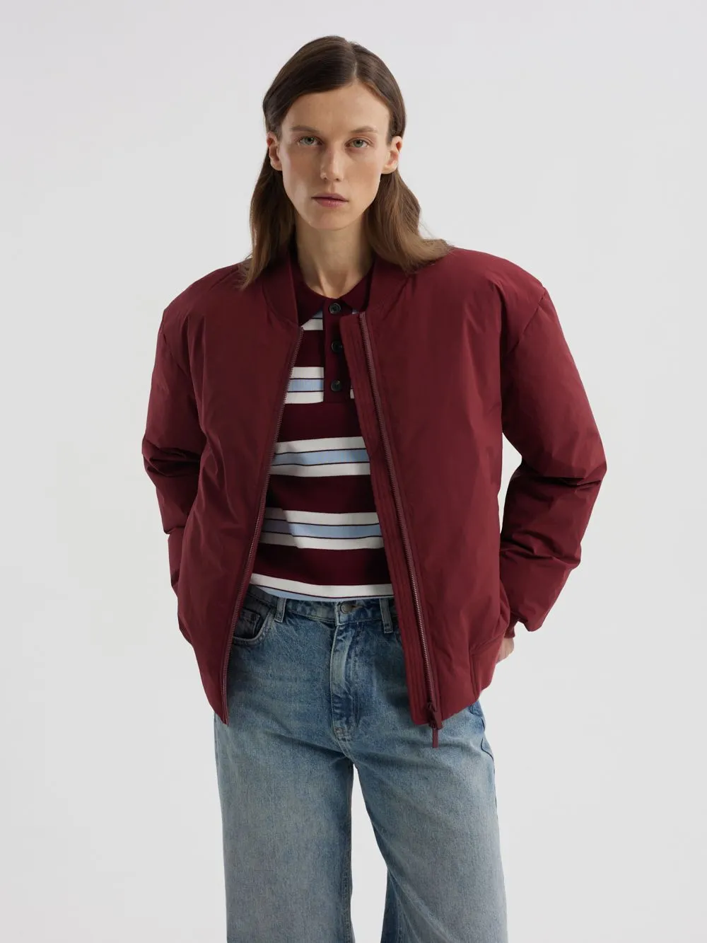 Утепленный бомбер из переработанного полиэстера на мембране