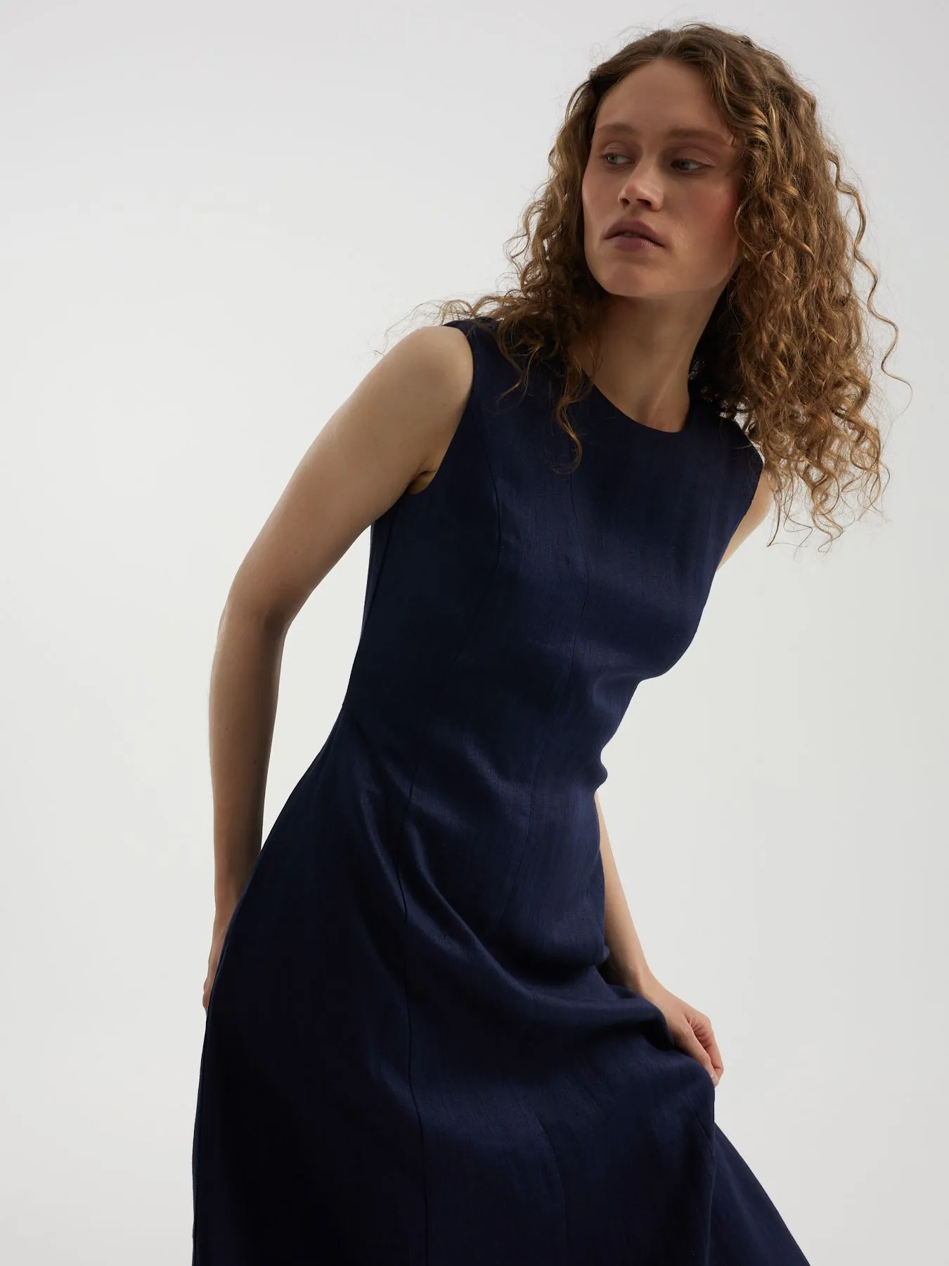 Платье миди из 100% льна