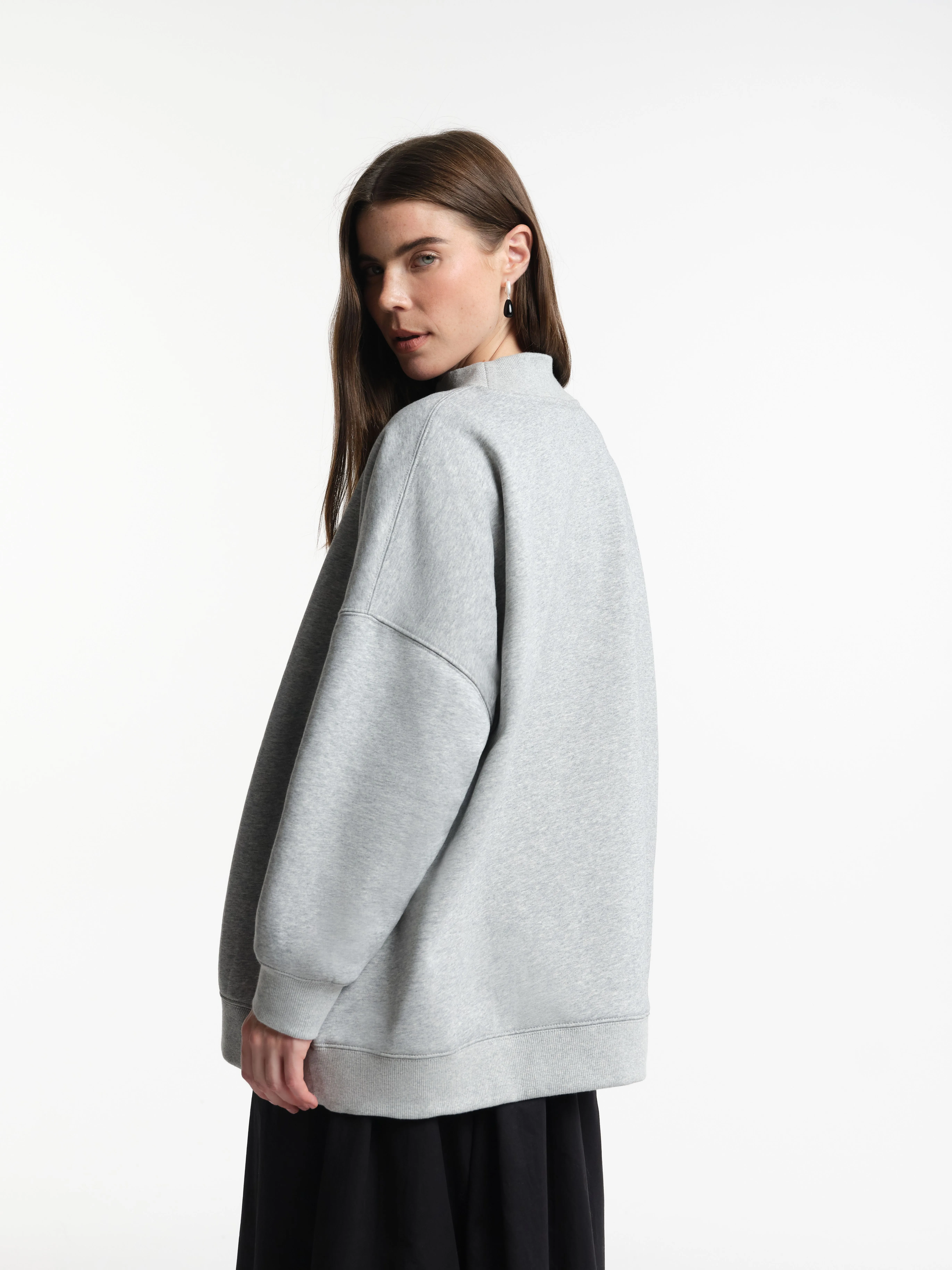 Утепленный oversize свитшот с принтом