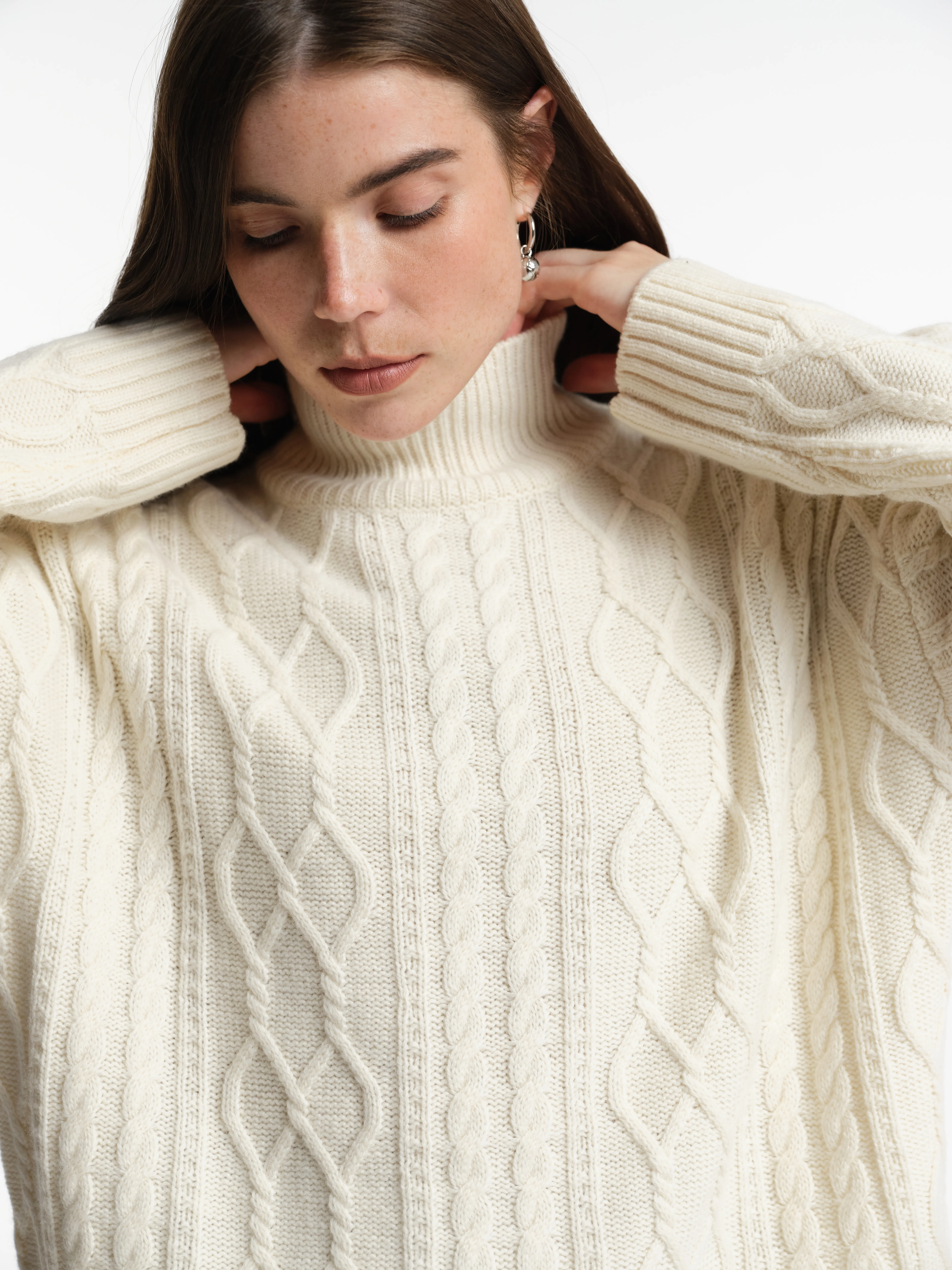 Свитер фактурной вязки с шерстью