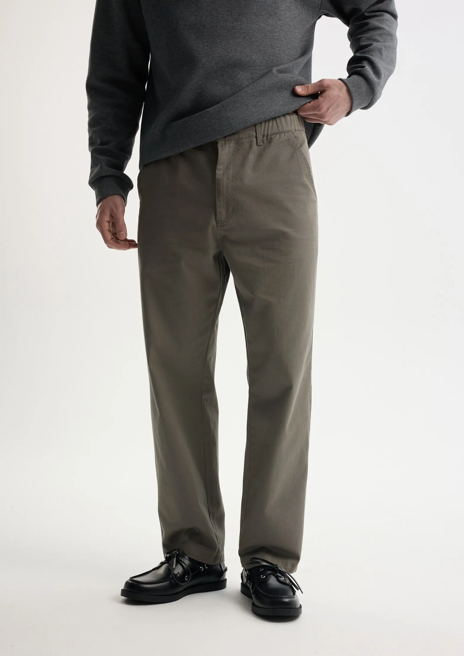 Брюки-чиносы из 100% хлопка 
