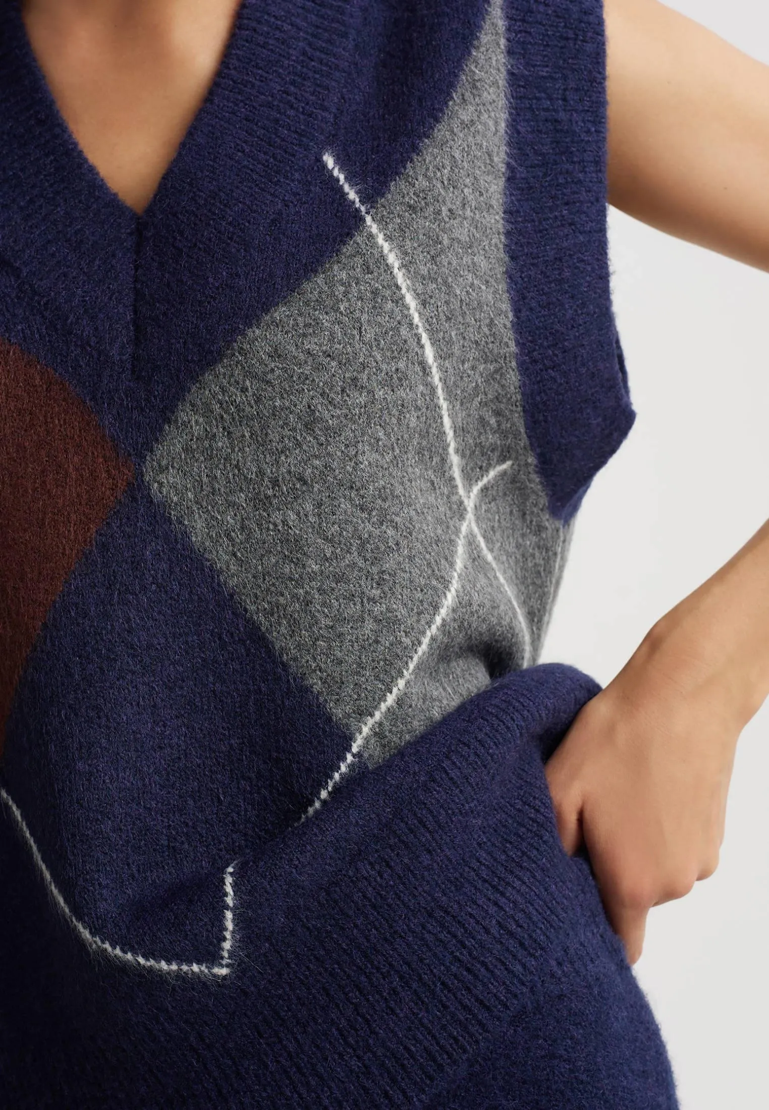 Трикотажный жилет с принтом аргайл