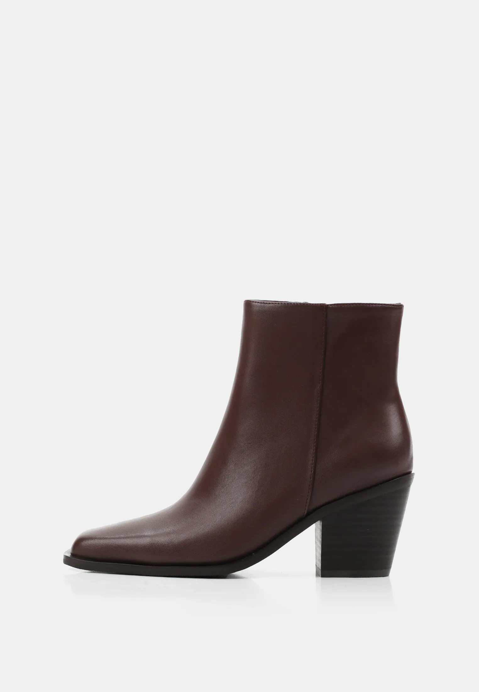 Ботильоны из 100% натуральной кожи