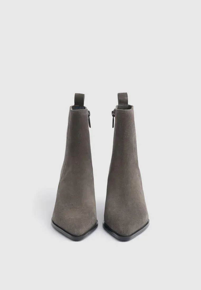 Казаки из натуральной замши