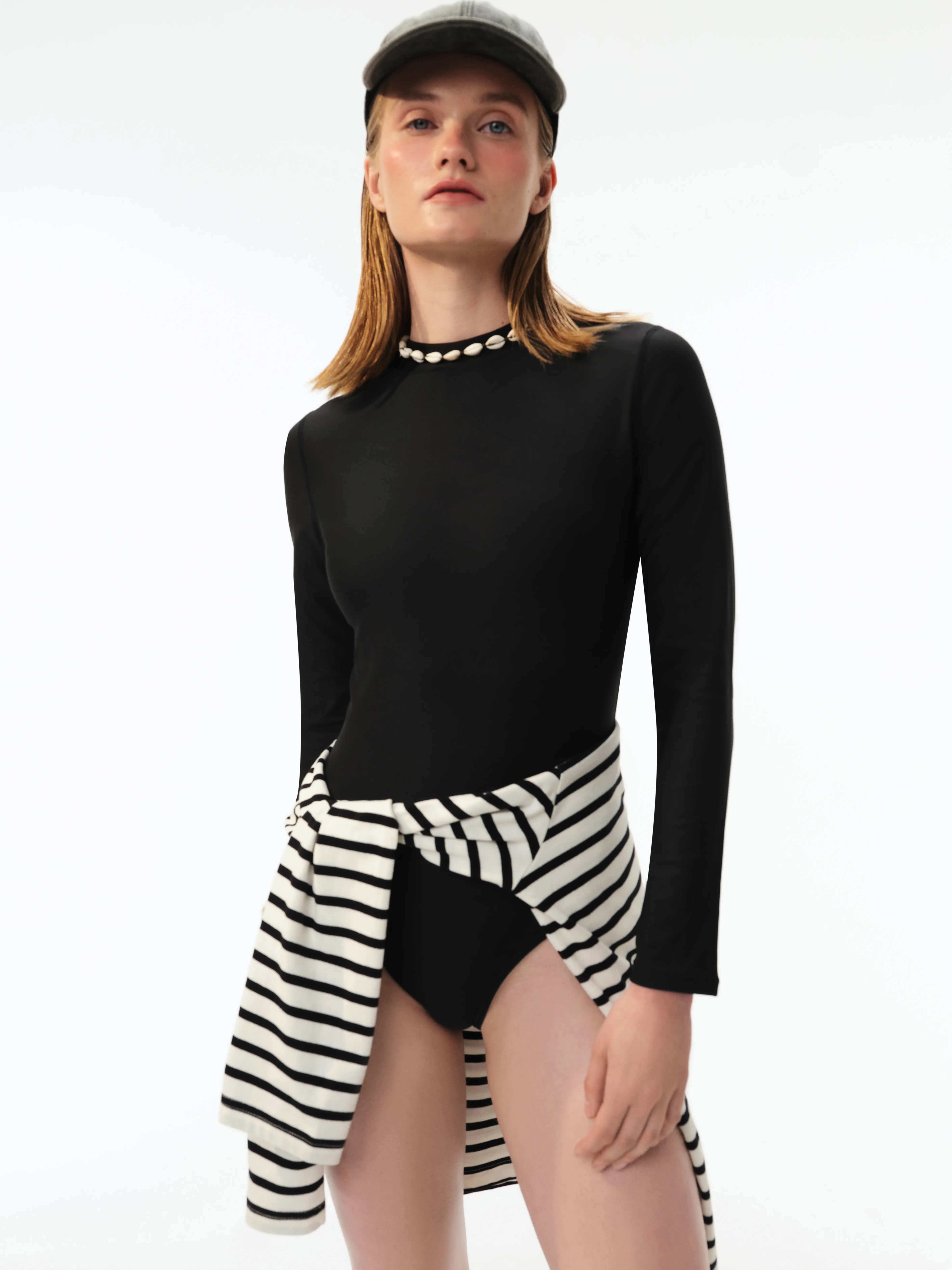 Слитный купальник Surf из переработанного полиэстера