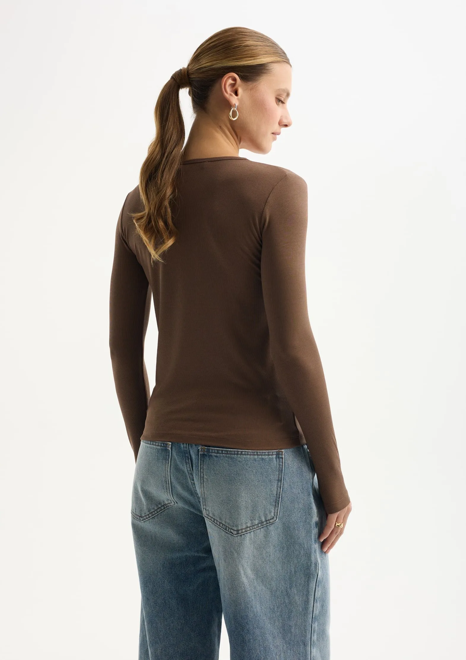 Лонгслив из смесовой ткани с лиоцеллом