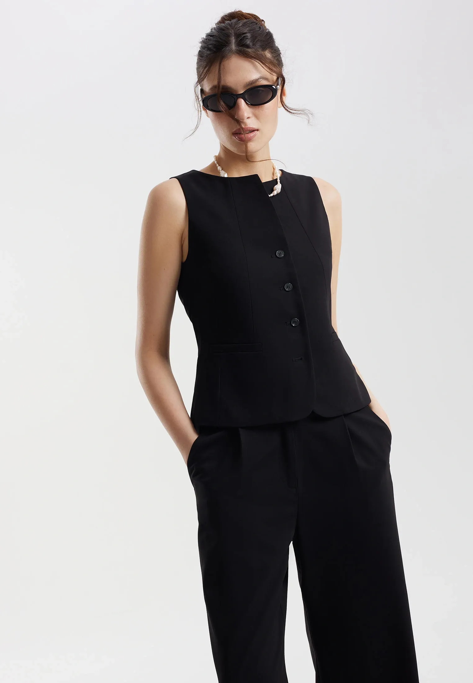 Однобортный жилет из поливискозы