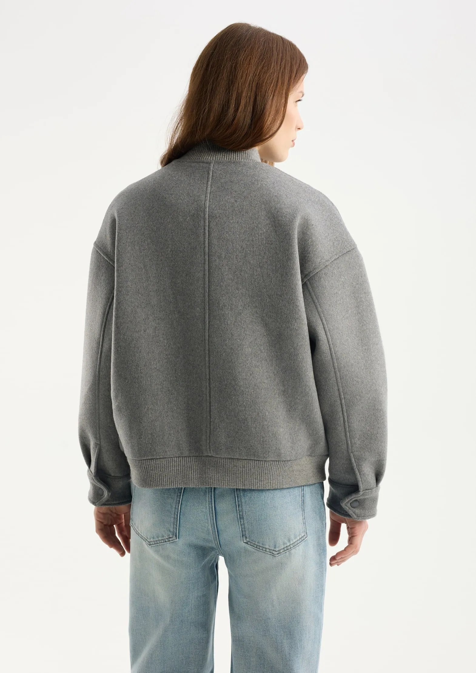 Бомбер с шерстью