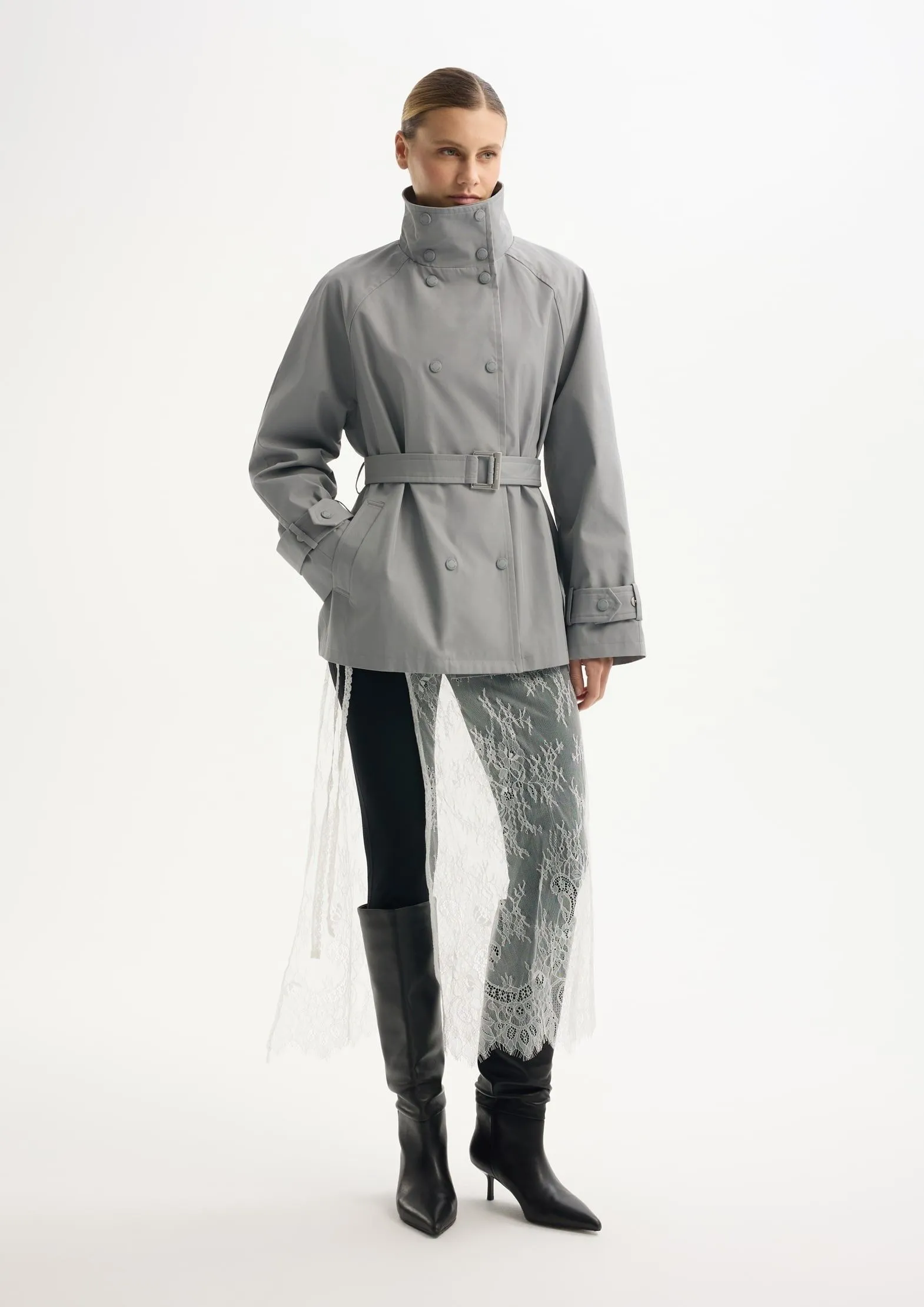 Укороченный плащ с влагозащитной пропиткой