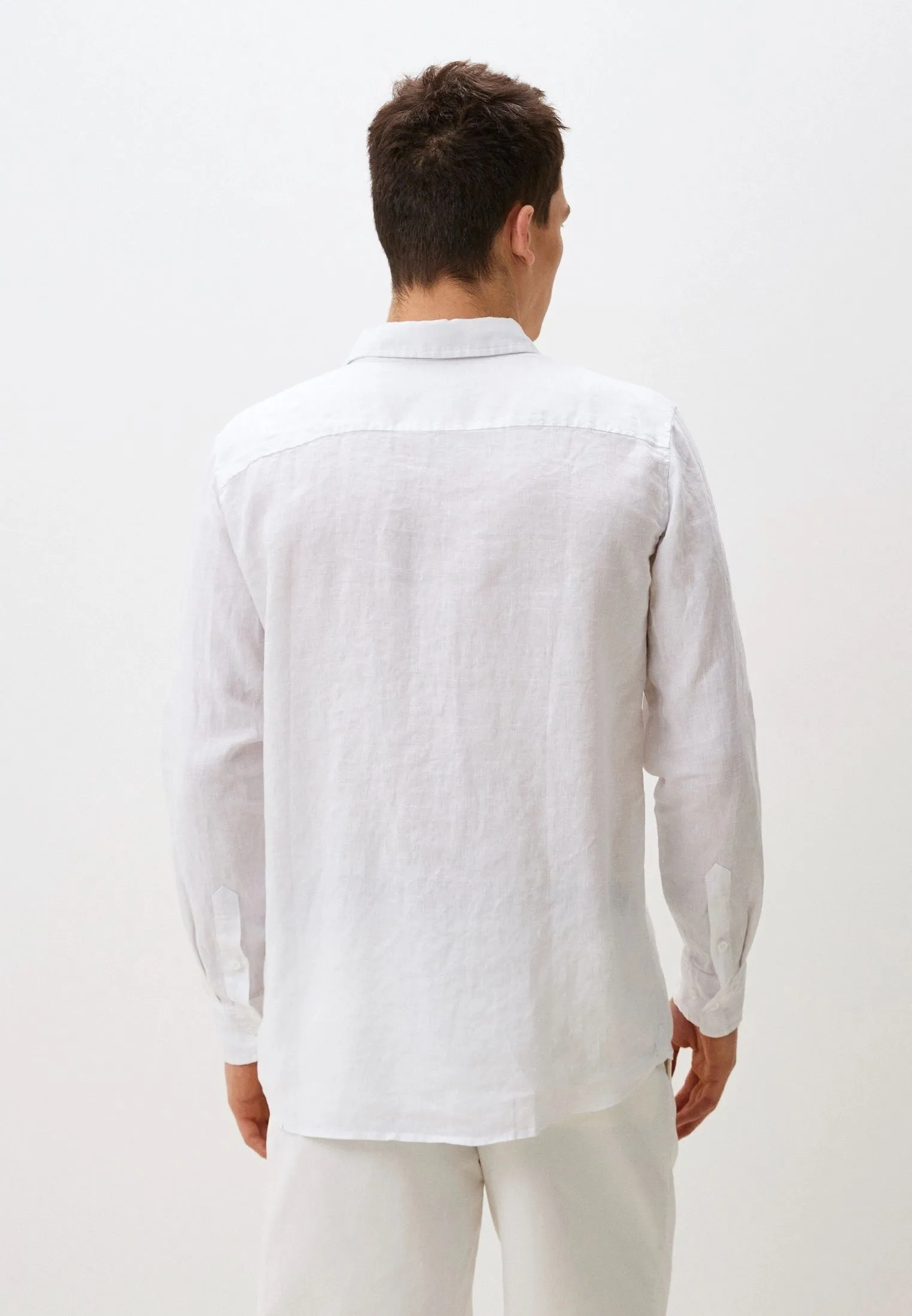 Льняная рубашка