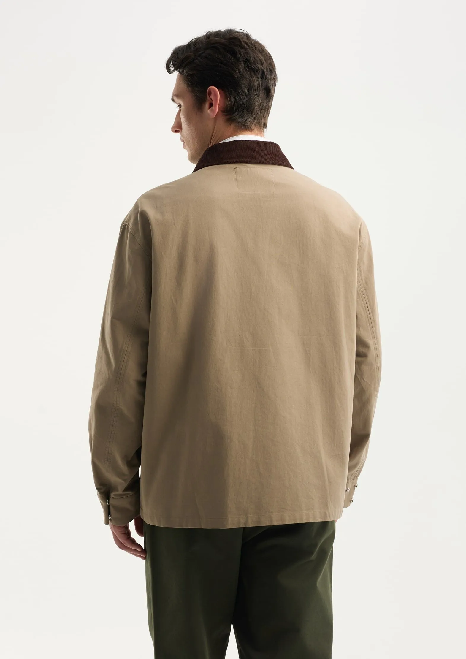 Куртка из 100% хлопка и отделкой из вельвета