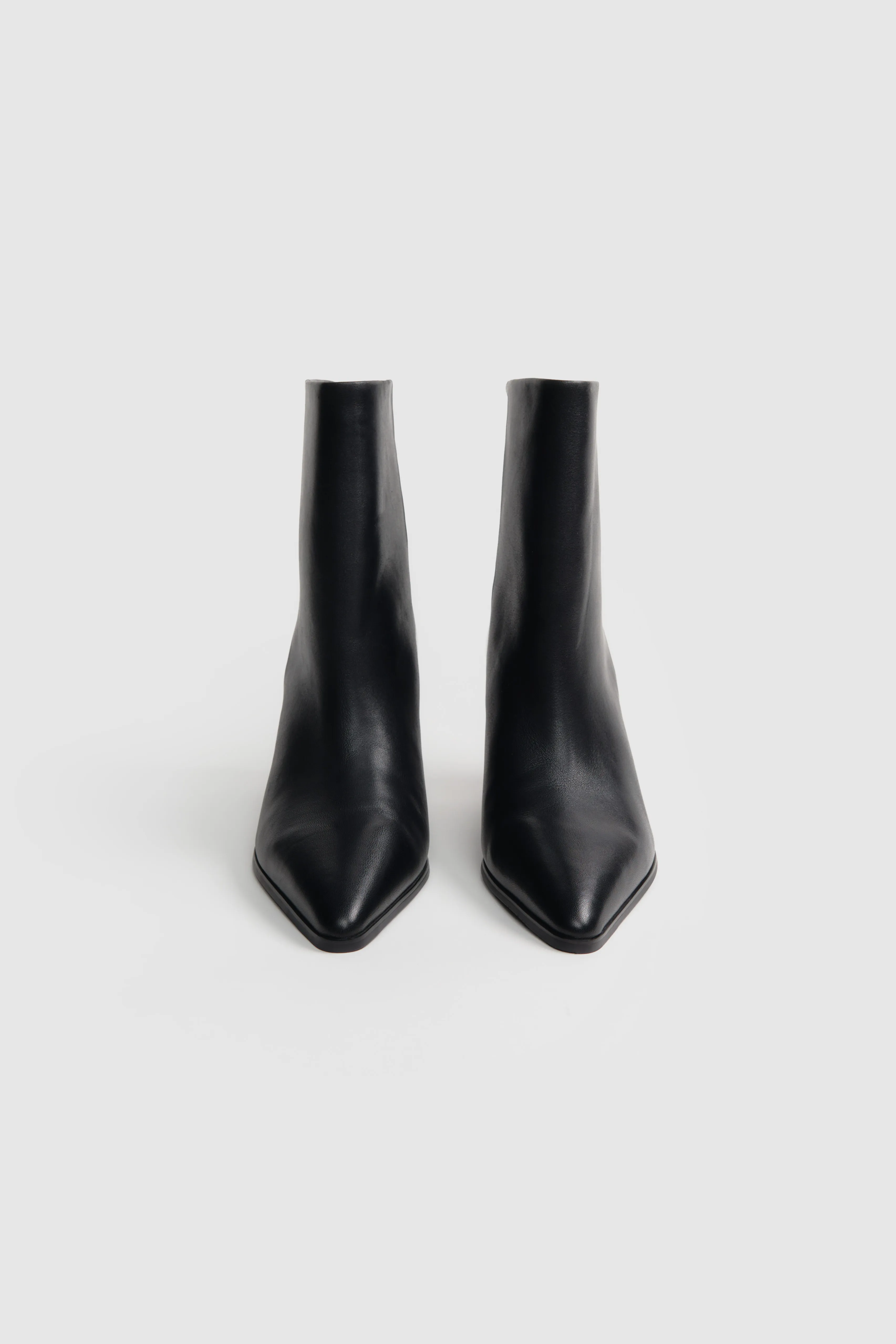 Ботильоны из 100% натуральной кожи на платформе