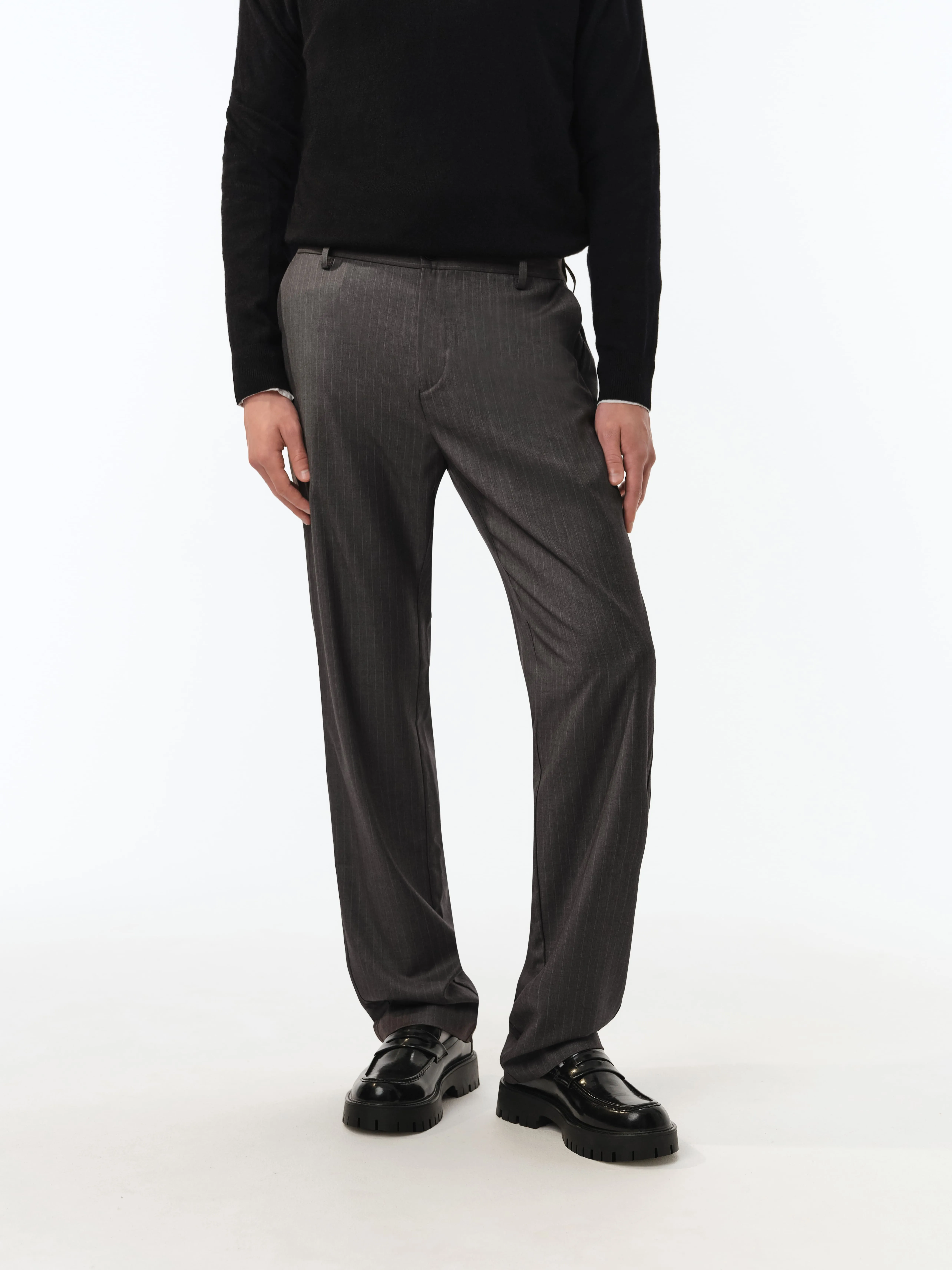 Брюки прямые из костюмной ткани