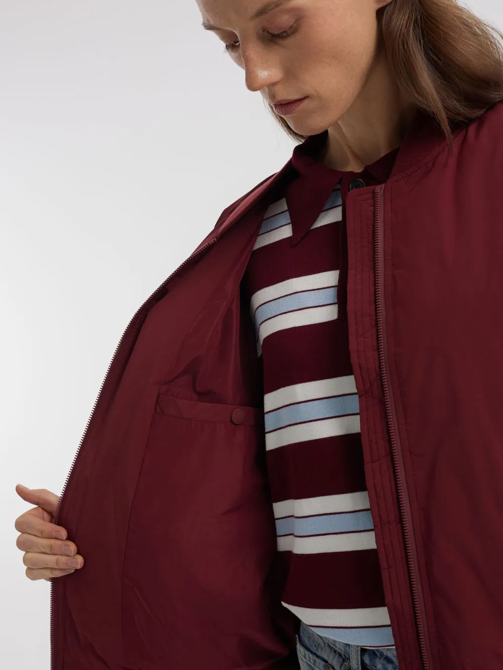 Утепленный бомбер из переработанного полиэстера на мембране