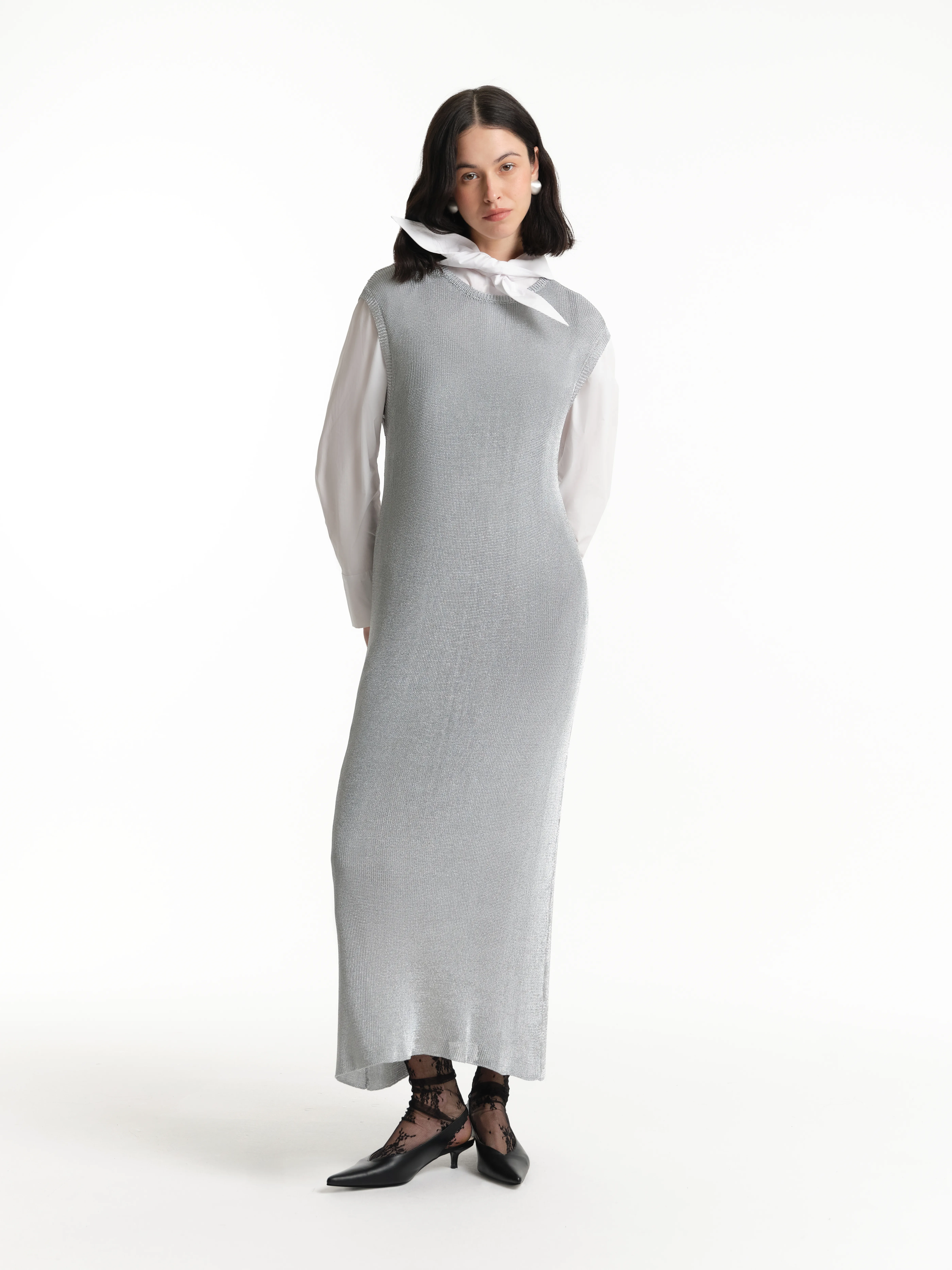 Платье из пряжи с металлической нитью