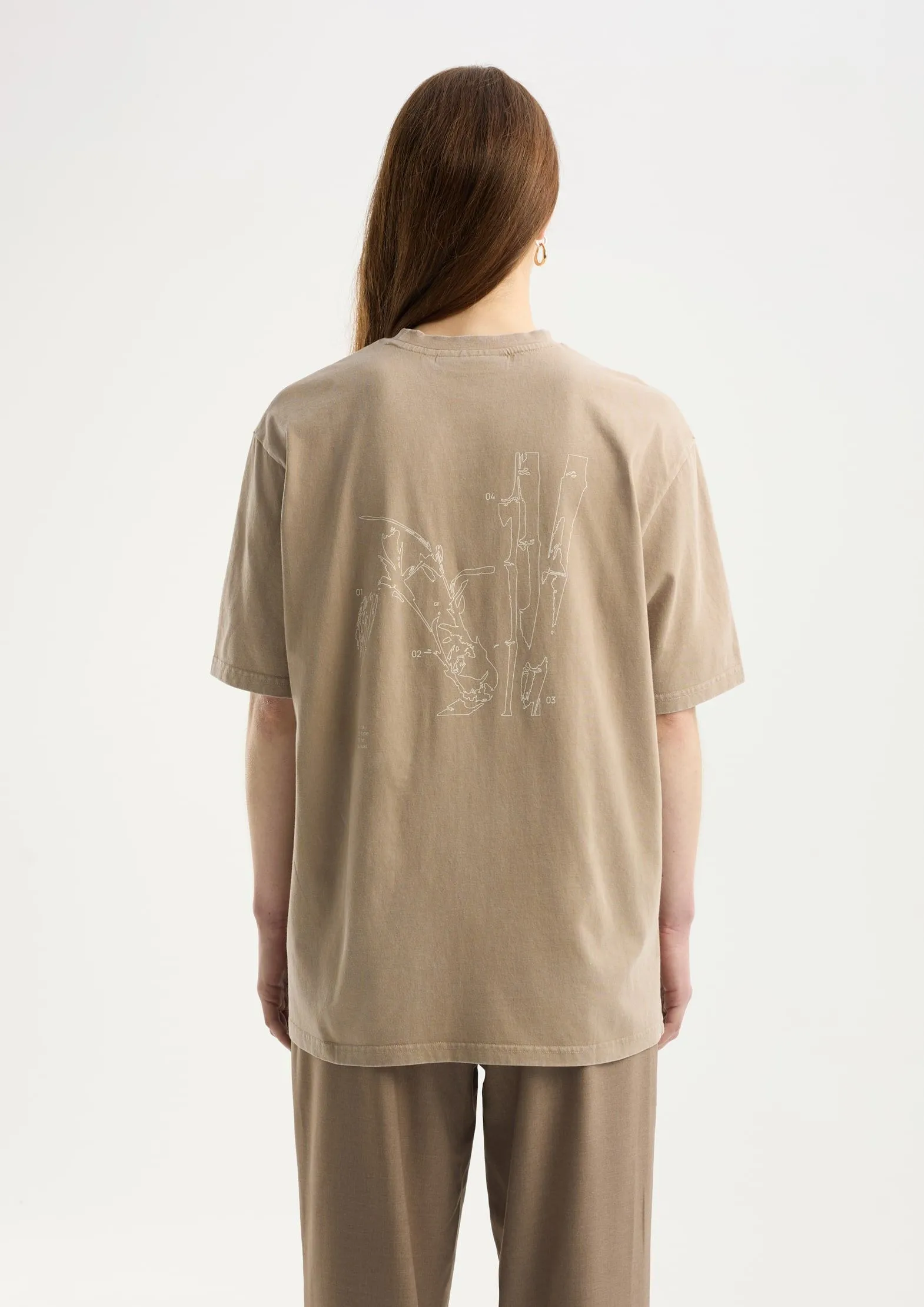 Футболка из 100% хлопка с эффектом стирки